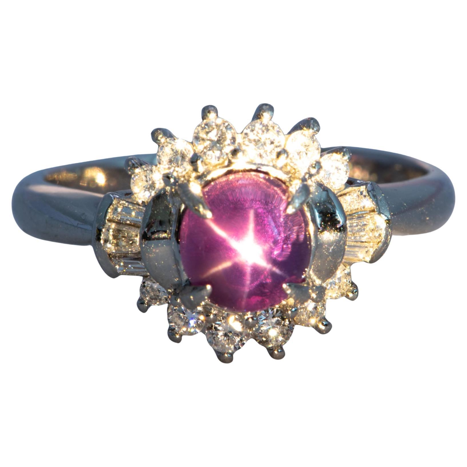 1.47 Karat lila Sternsaphir mit Diamant-Halo-Verlobungsring aus Platin V1161