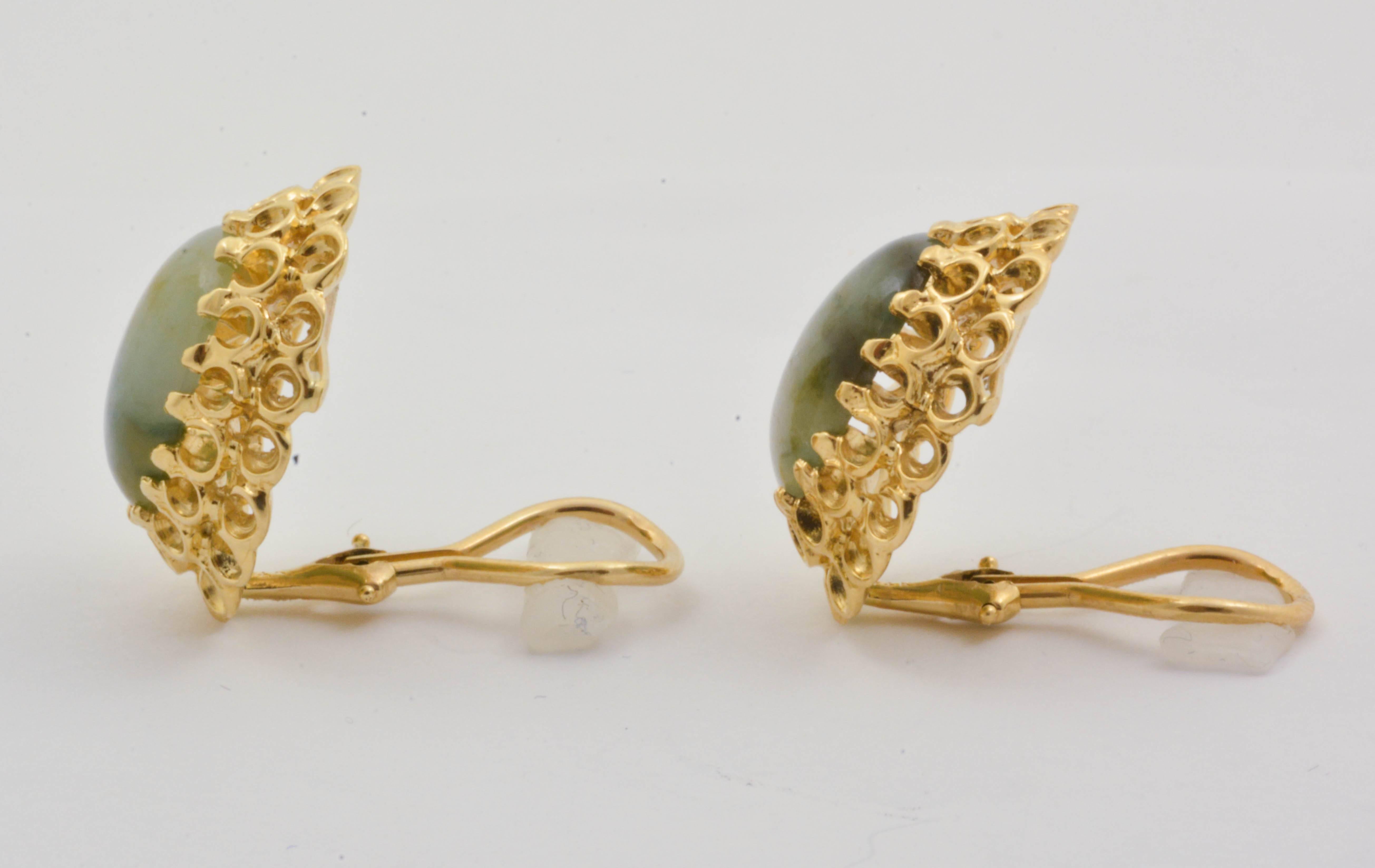 Modern Cabochon Jade Gold Ruffle Clip Earrings