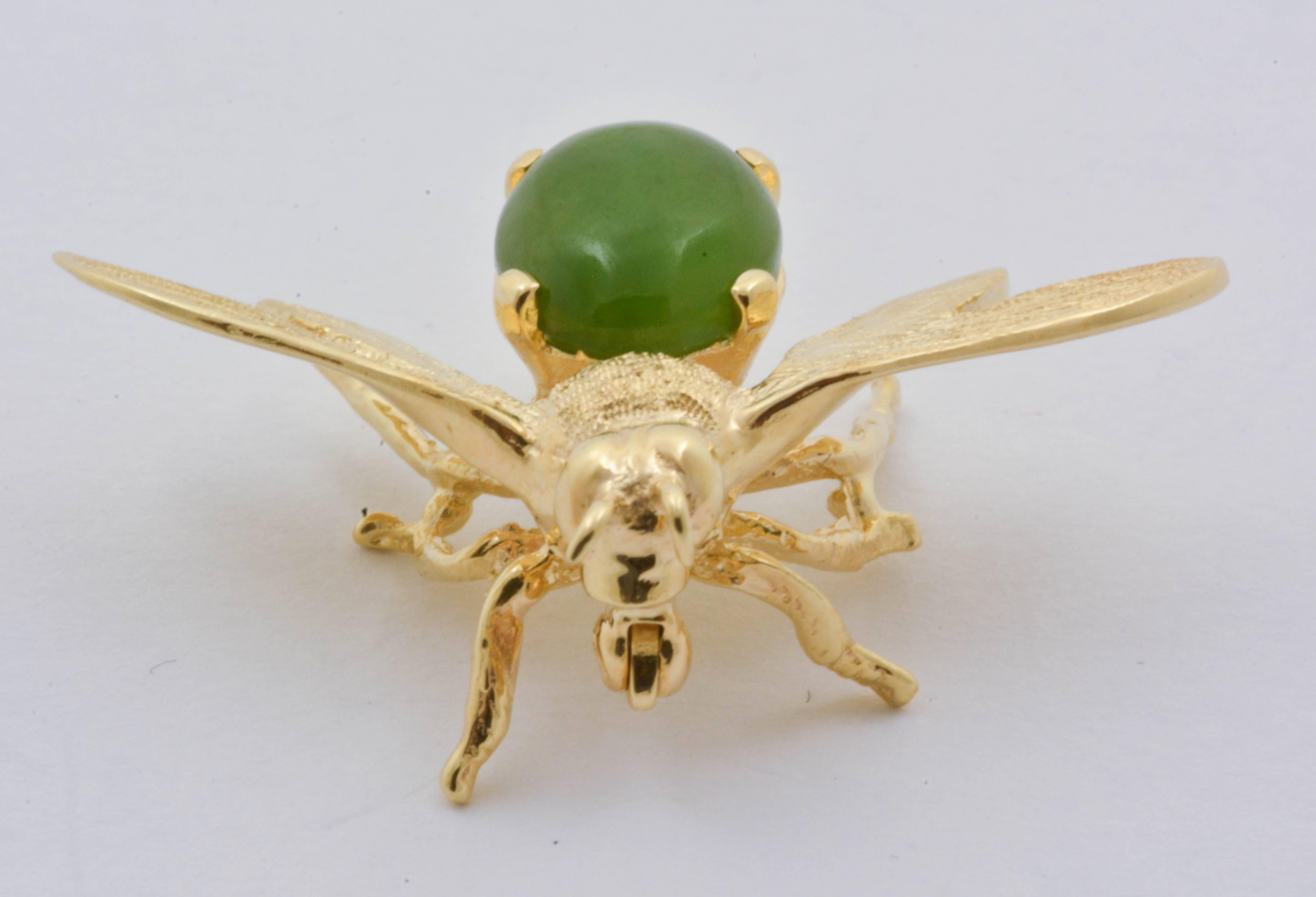 Modern Jade Gold Bee Brooch