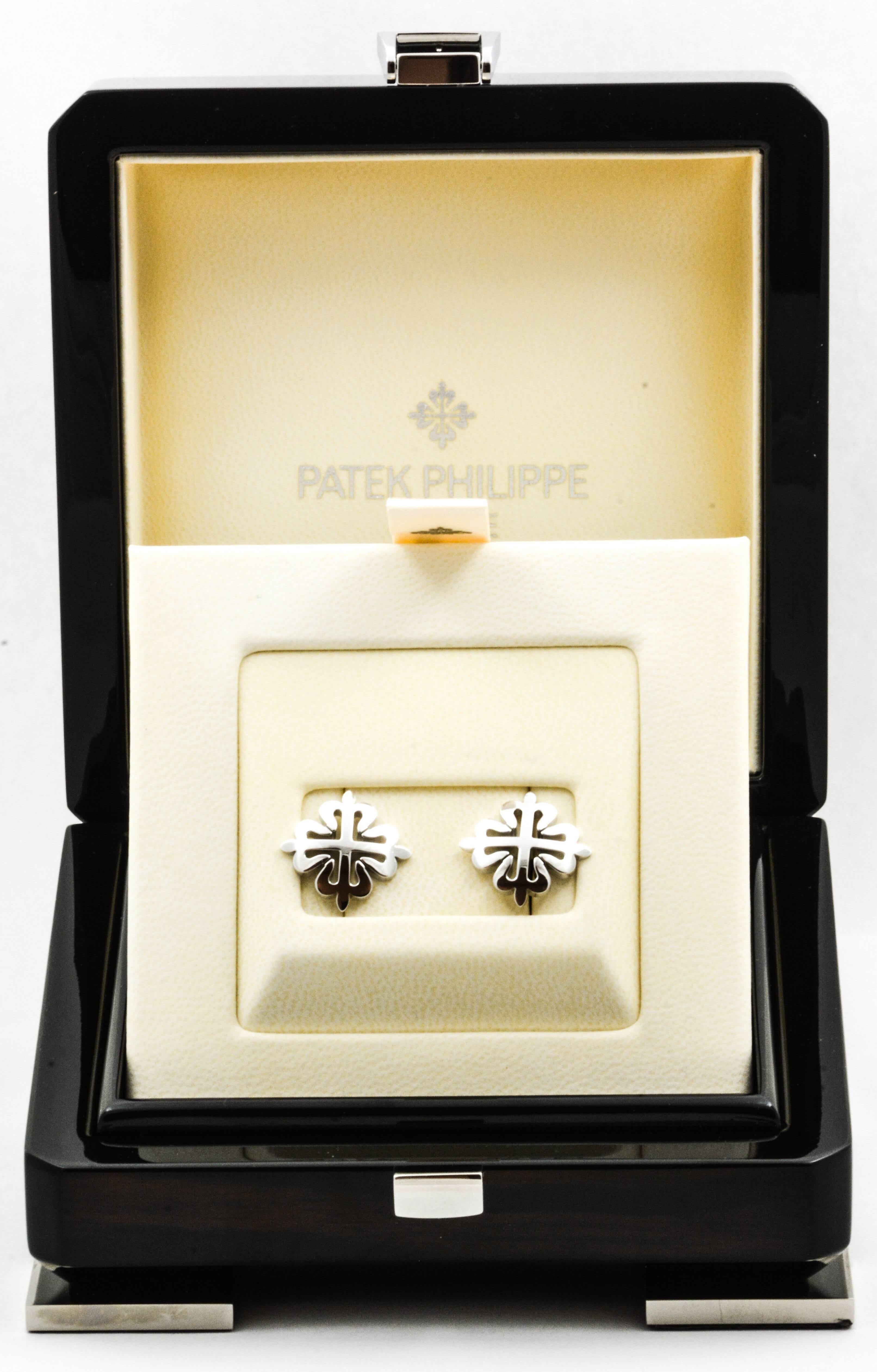 Patek Philippe Gold Calatrava Cross Cufflinks 1