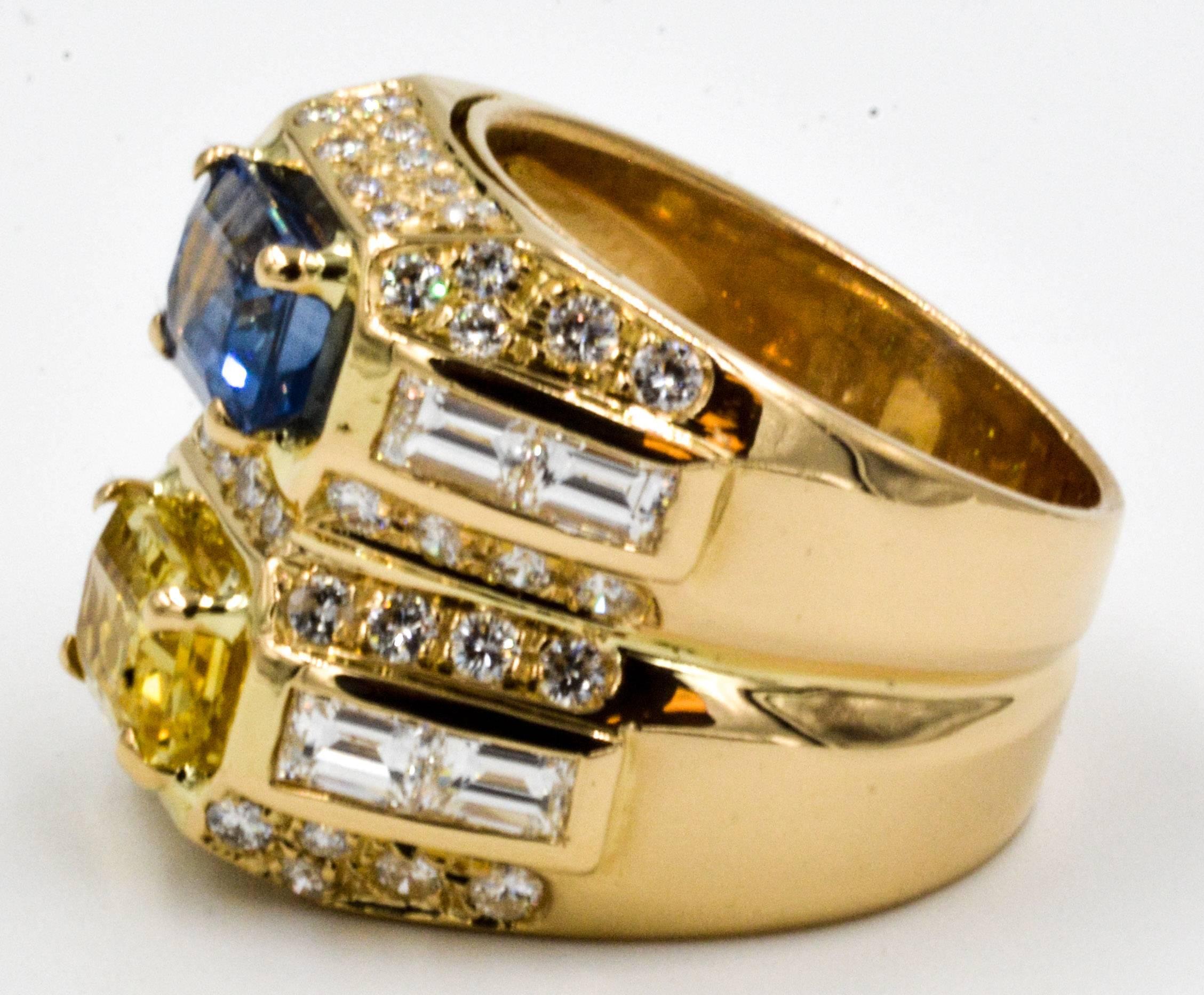 Twin Contrasting Yellow and Blue Sapphire 18 Karat Yellow Gold and Diamond Ring In Excellent Condition In Dallas, TX