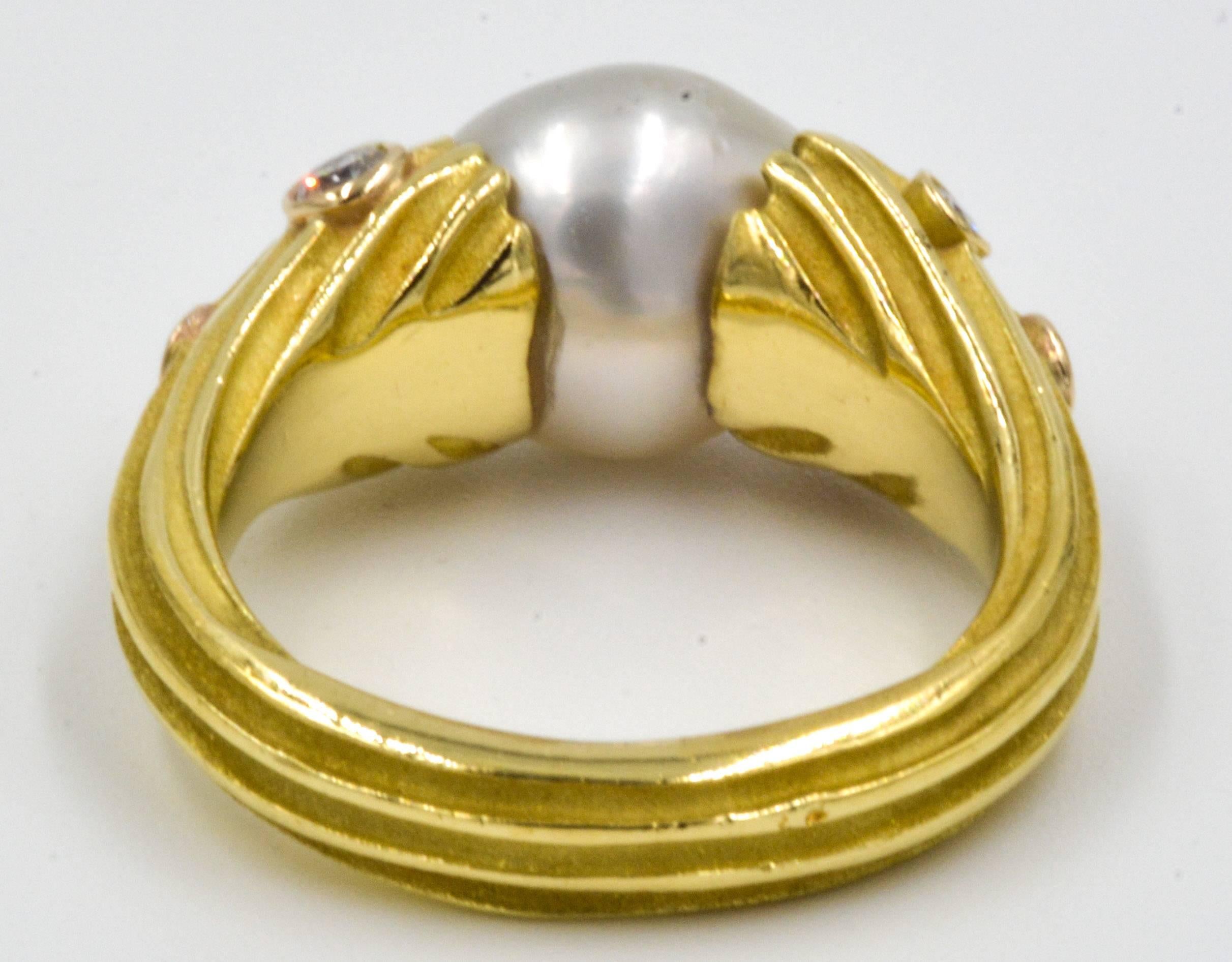 Classic Christopher Walling Baroque Pearl Yellow Gold Ring 4