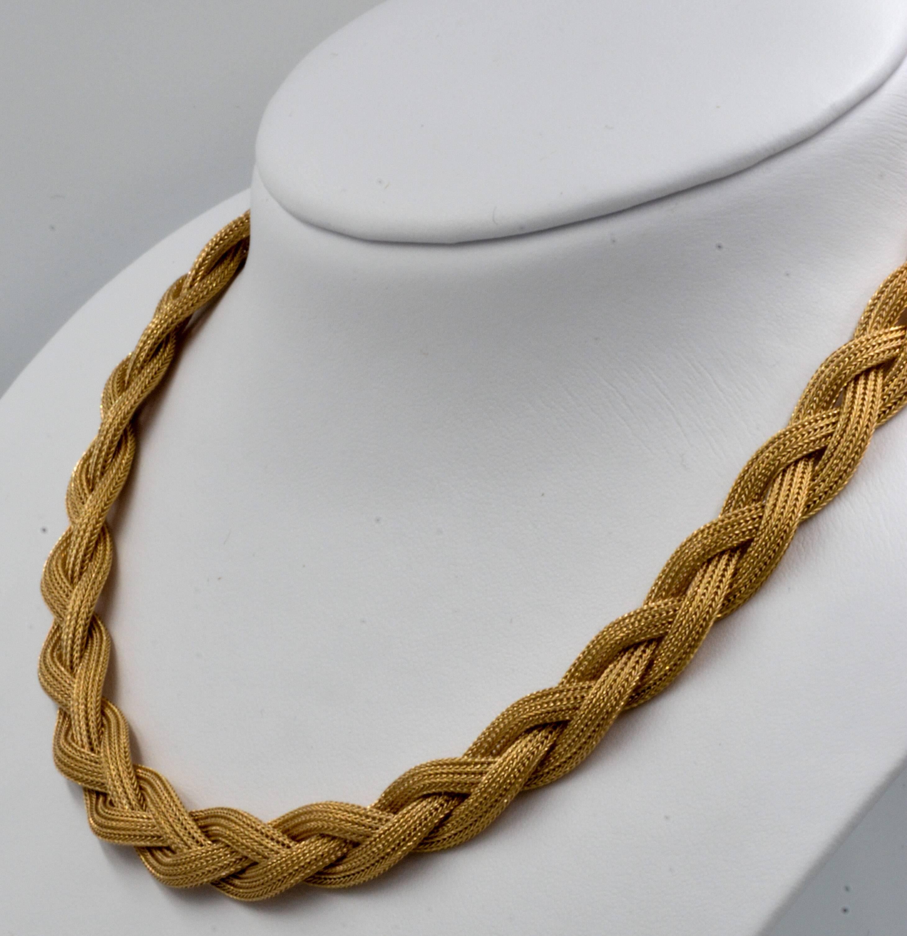 Modern Woven Mesh 18 Karat Yellow Gold Necklace