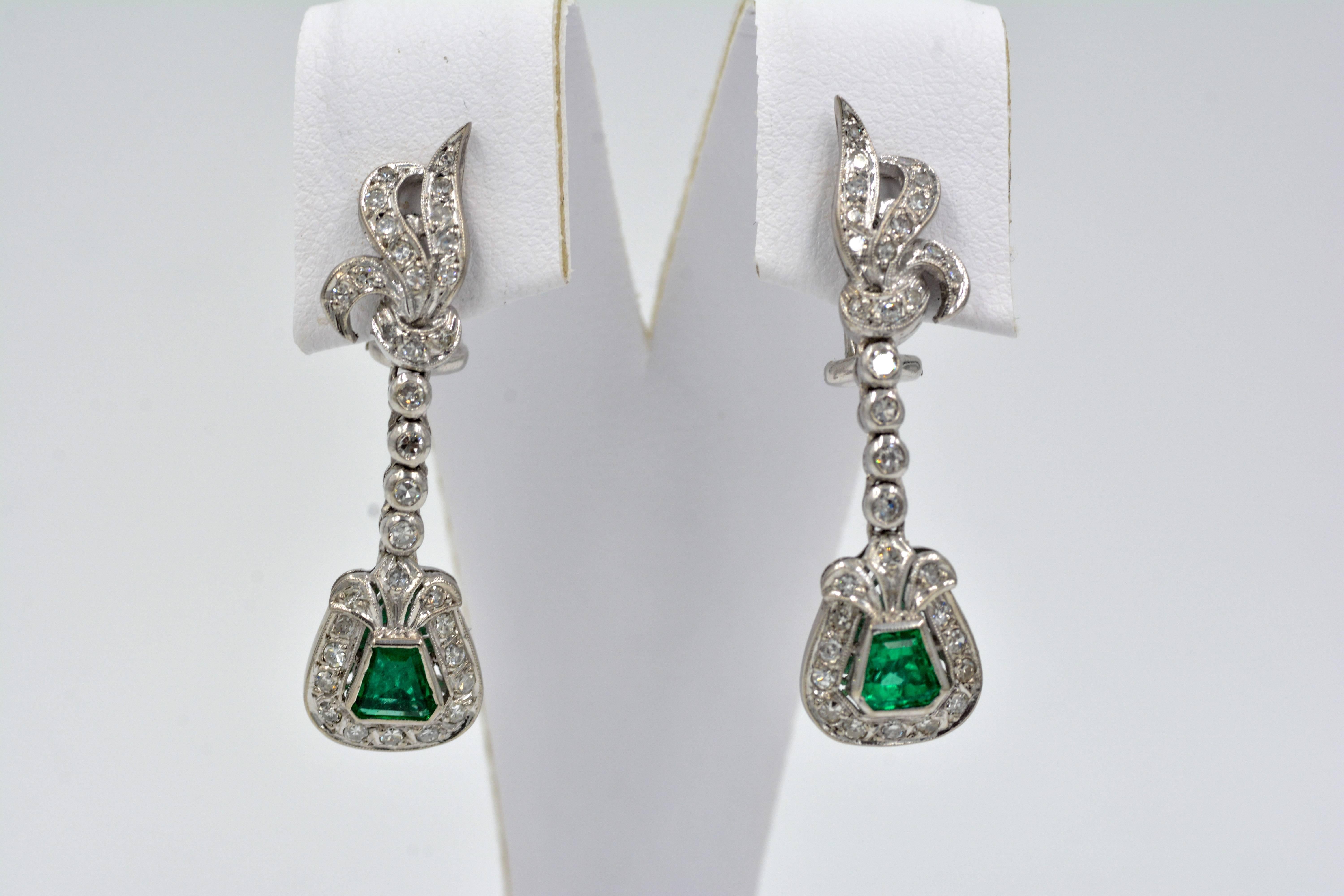 1950s Retro Emerald Diamond Palladium Drop Earrings 2