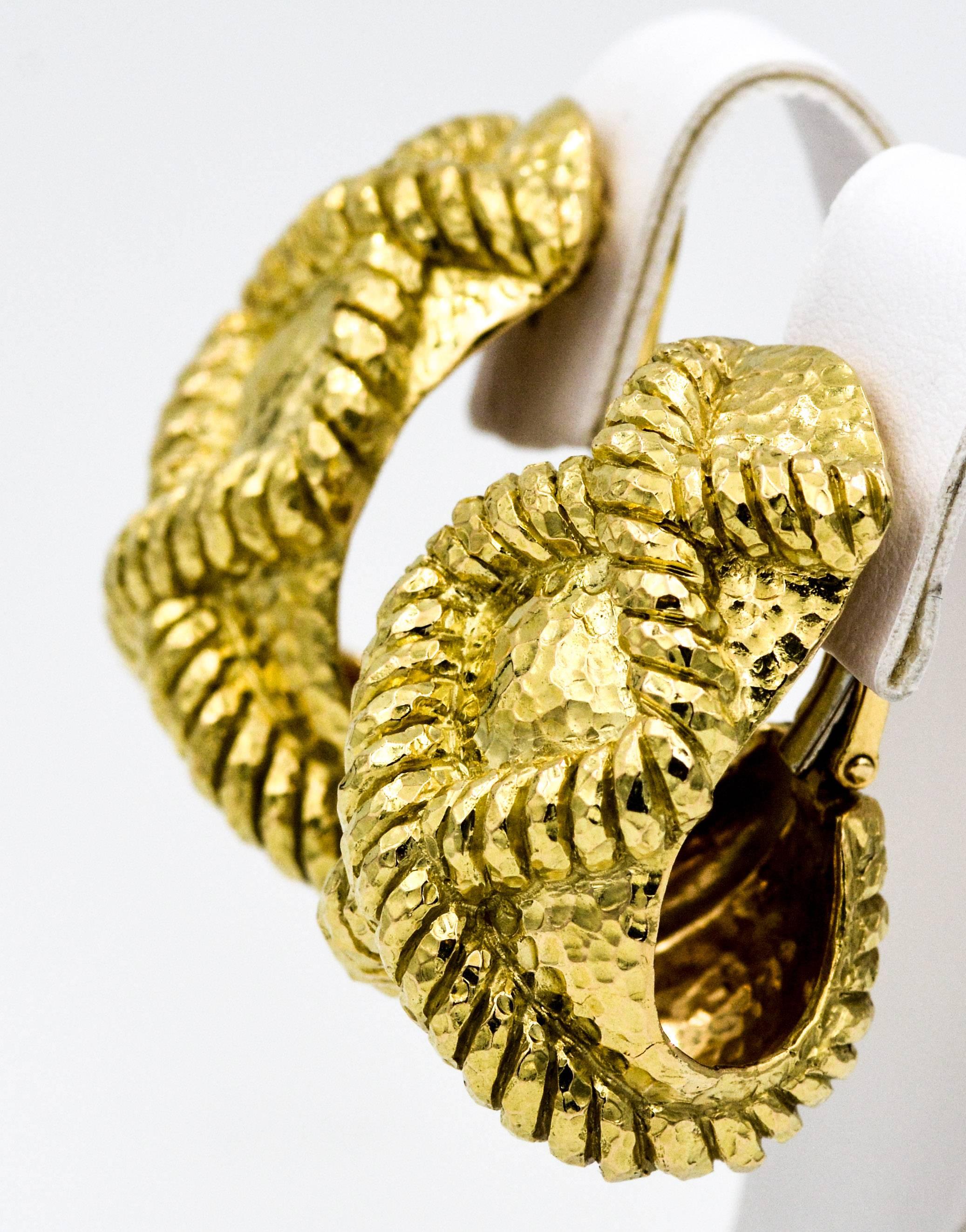 David Webb 18 Karat Yellow Hammered Rope Gold Earrings In Excellent Condition In Dallas, TX