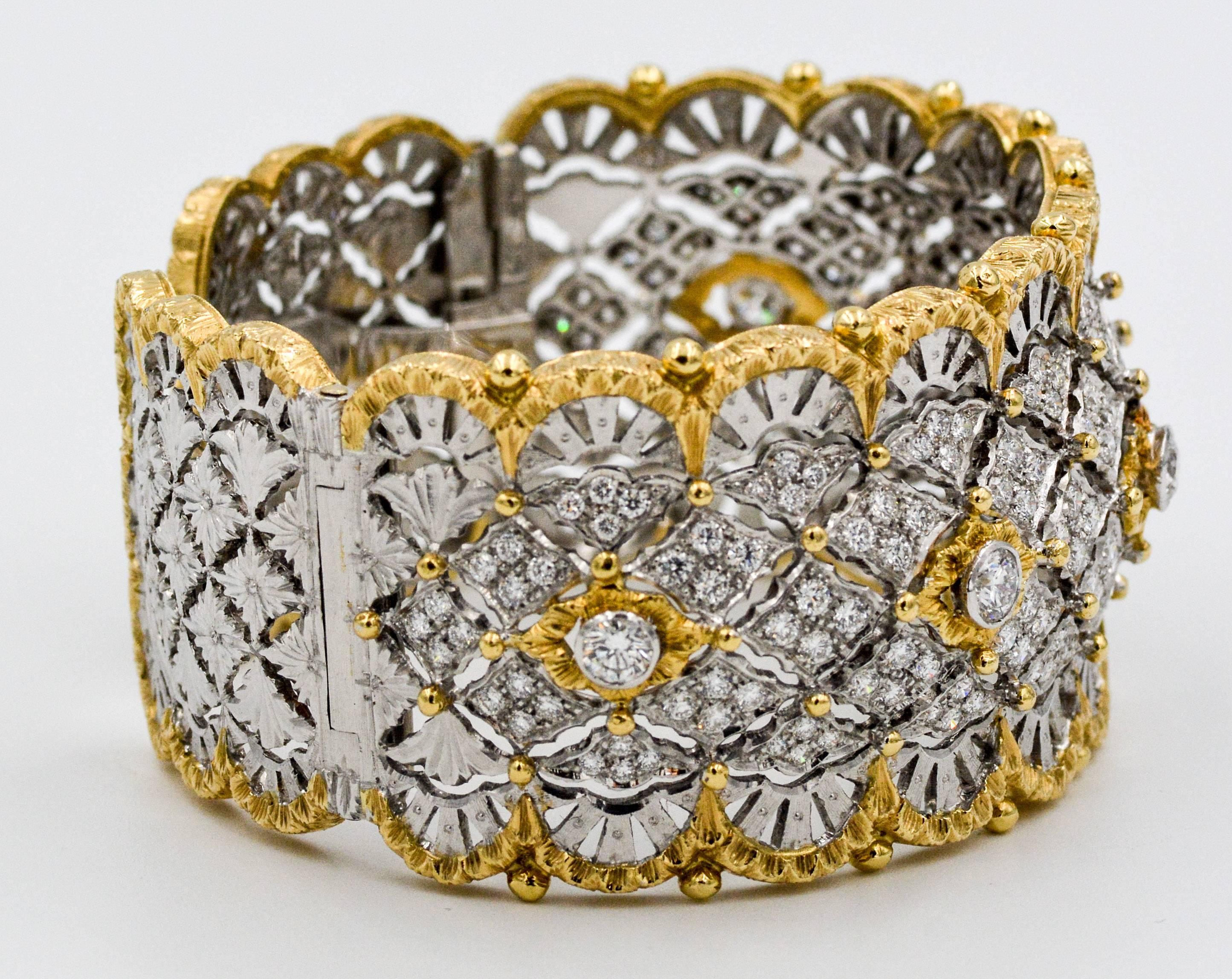 6.15 Carats Diamonds Yellow Gold Wide Hinged Cuff Bangle Bracelet  In New Condition In Dallas, TX