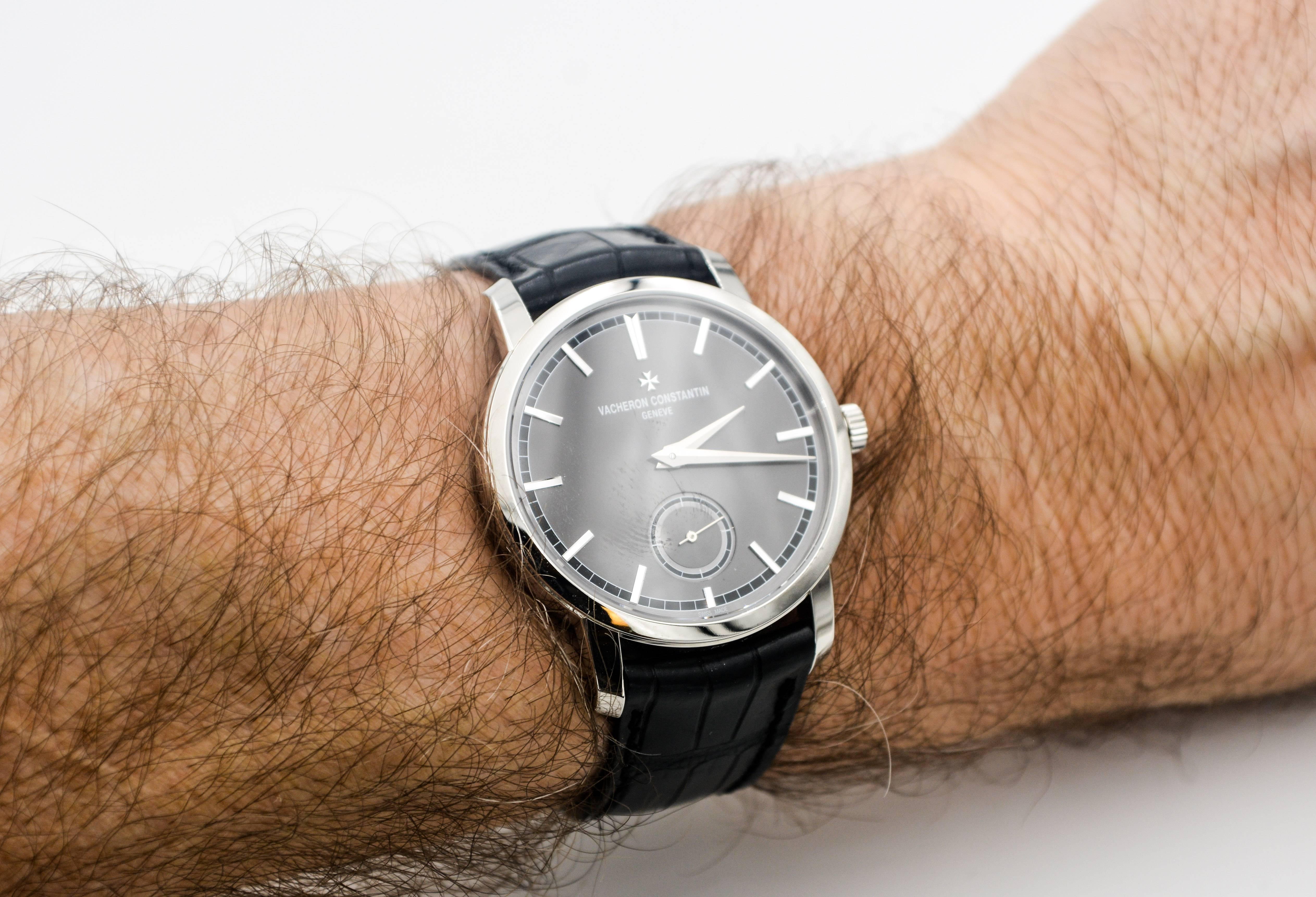 Vacheron Constantin Platinum Traditionnelle manual Wristwatch 3