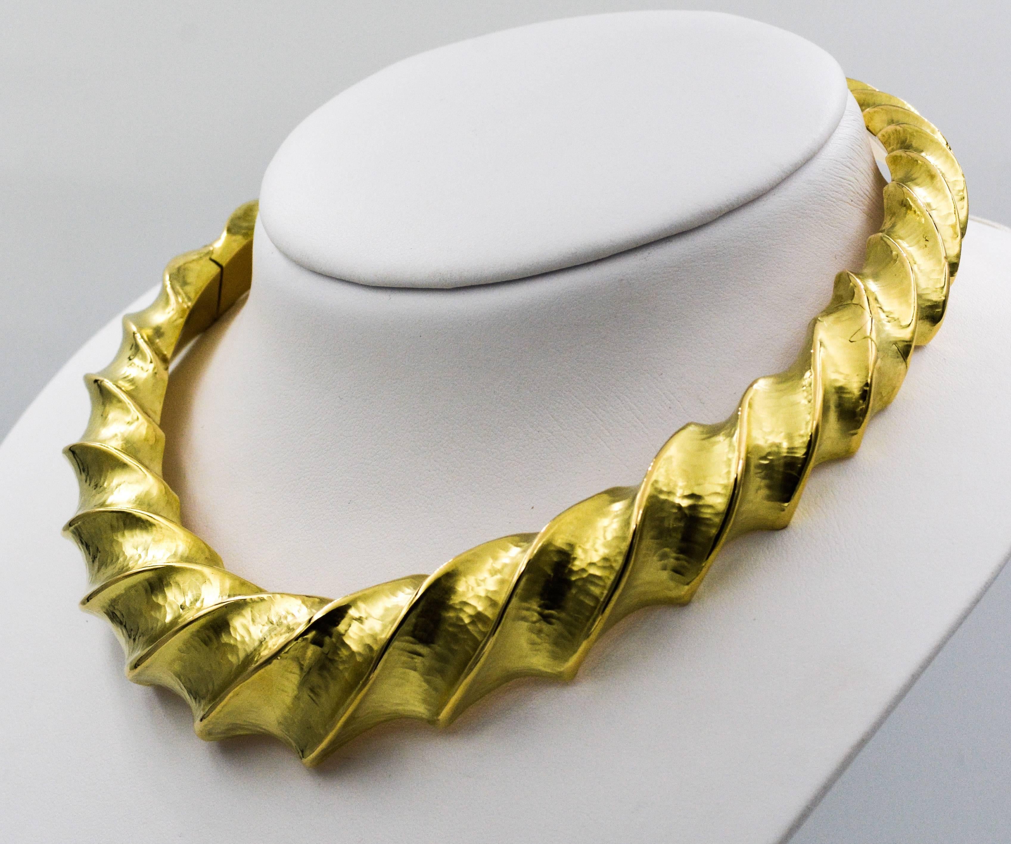 Women's Hammered Finish 18 Karat Yellow Gold Twist Collar Necklace from Eiseman Jewels
