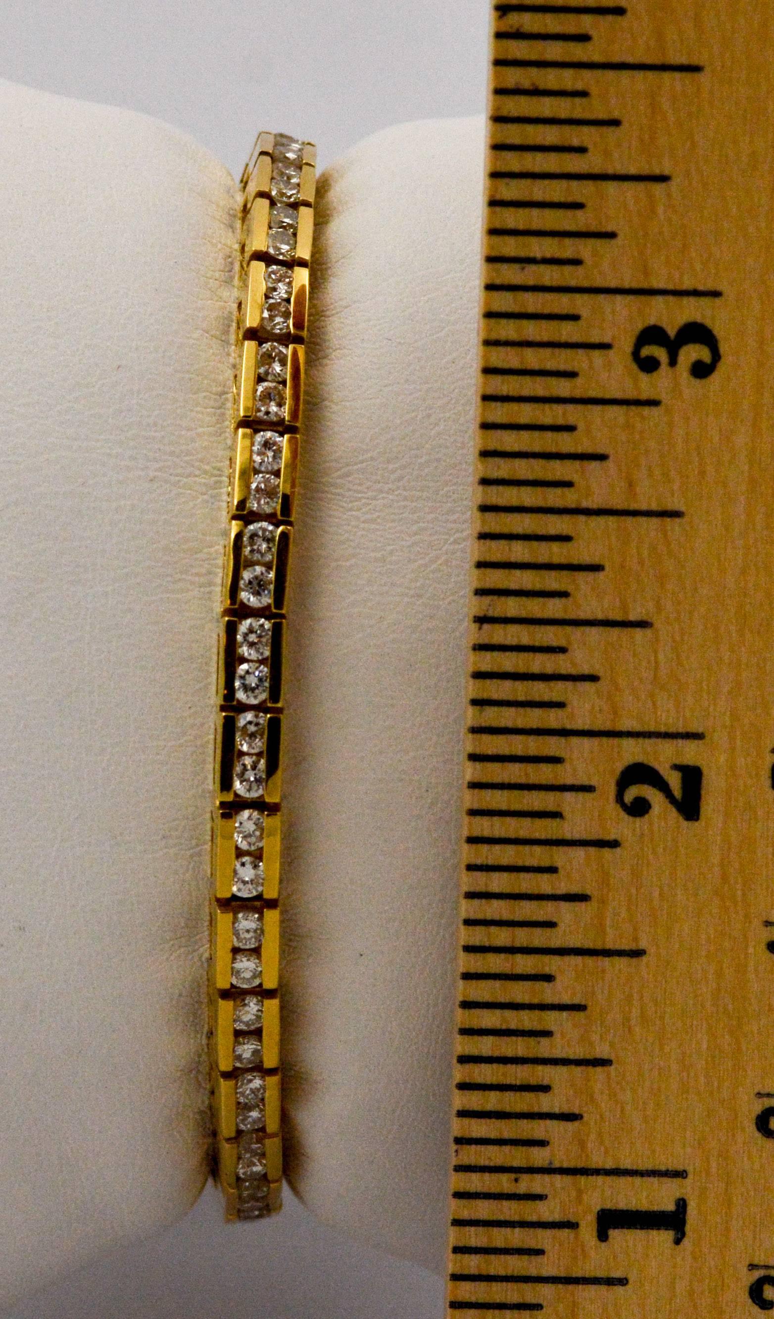 Classic Diamond Gold Channel Line Bracelet 1