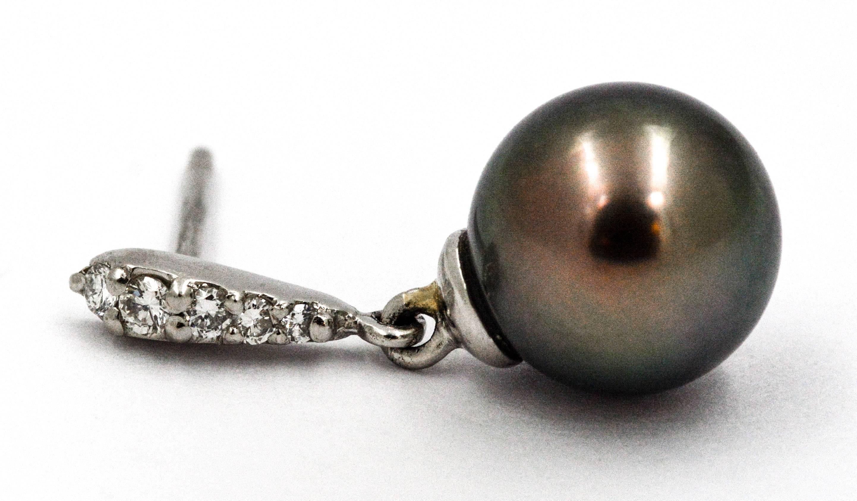 Cultured Black Pearl Drop Earrings In Excellent Condition In Dallas, TX