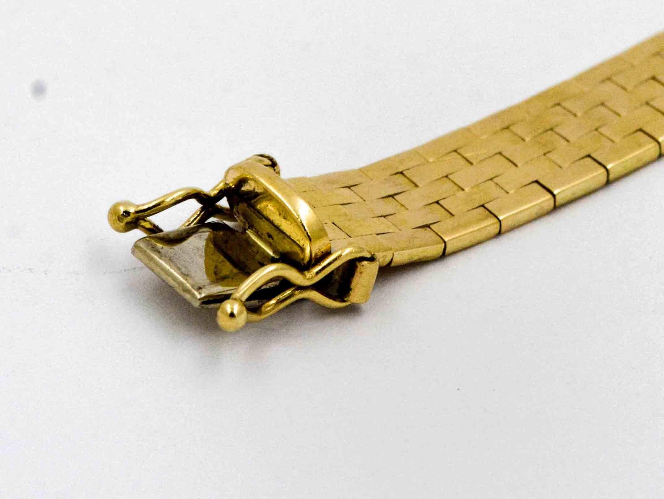 Modern 14 Karat Yellow Gold Brick Link Bracelet