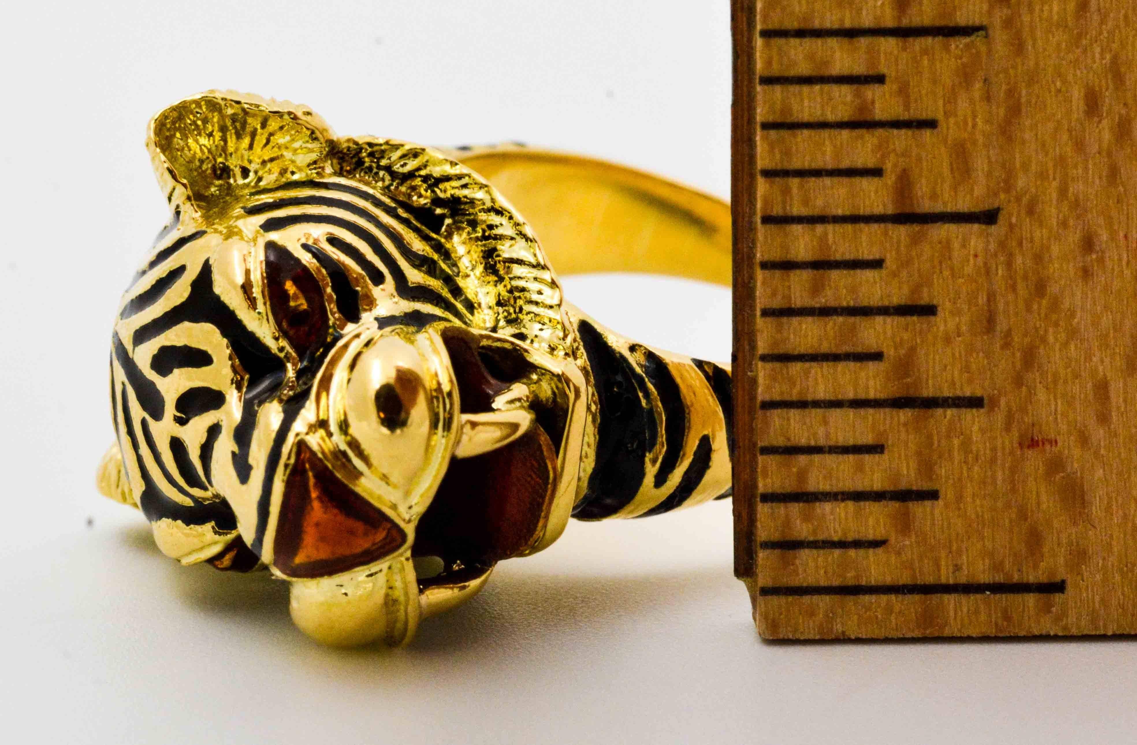 Women's or Men's 18 Karat Yellow Gold and Enamel Tiger Head Ring