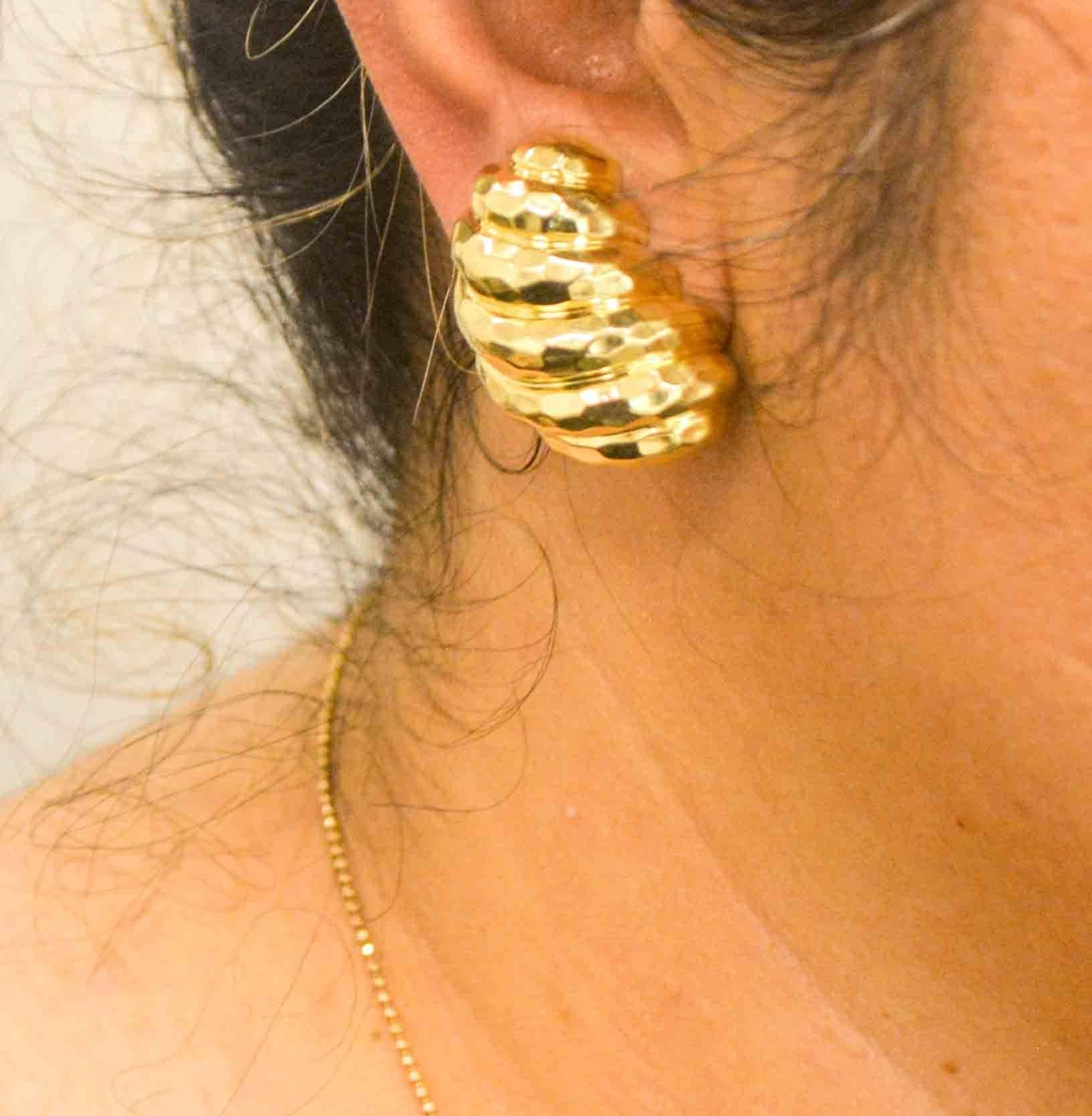 18 Karat Yellow Gold Hoop Earrings 3