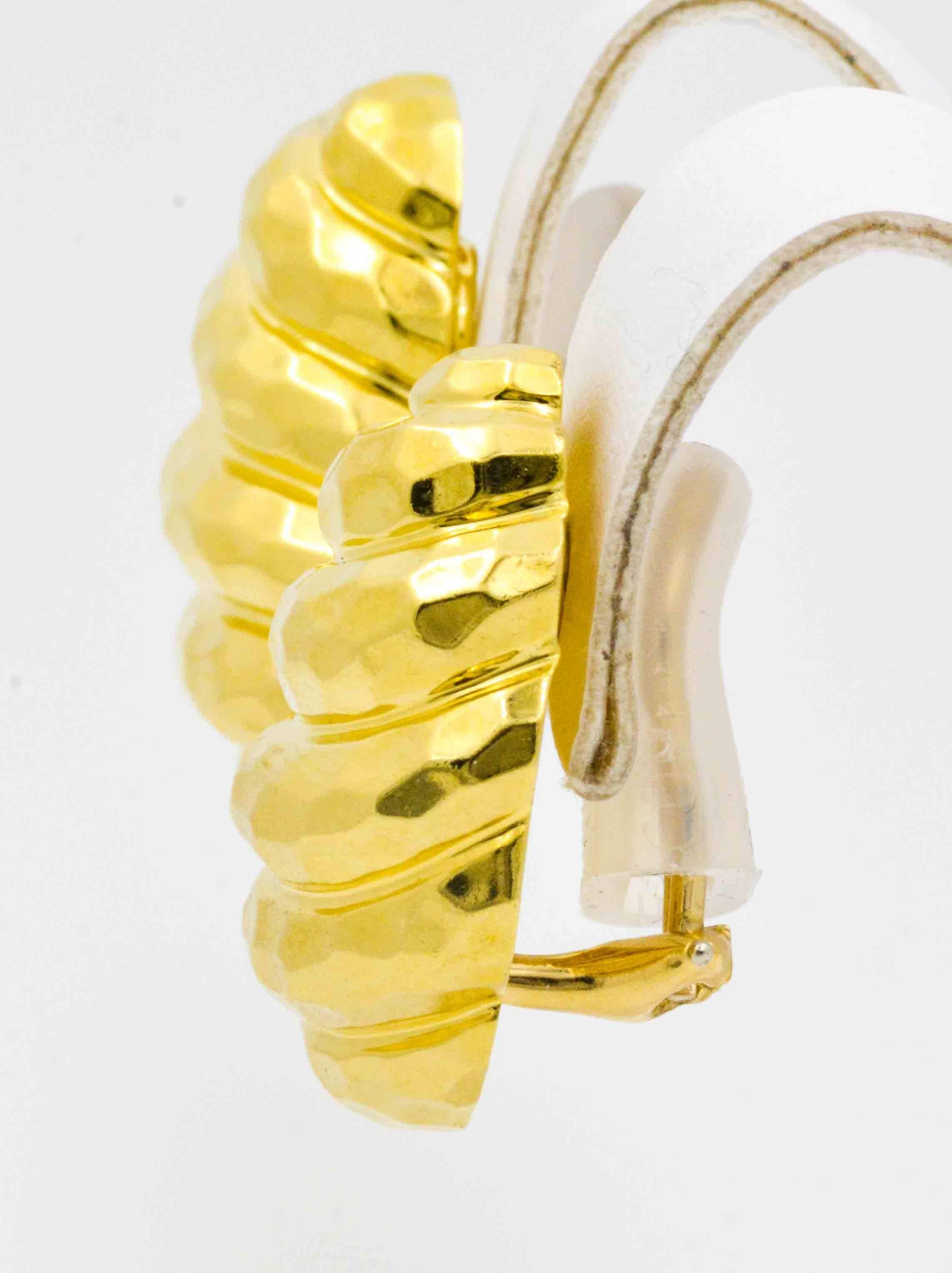 18 Karat Yellow Gold Hoop Earrings In New Condition In Dallas, TX