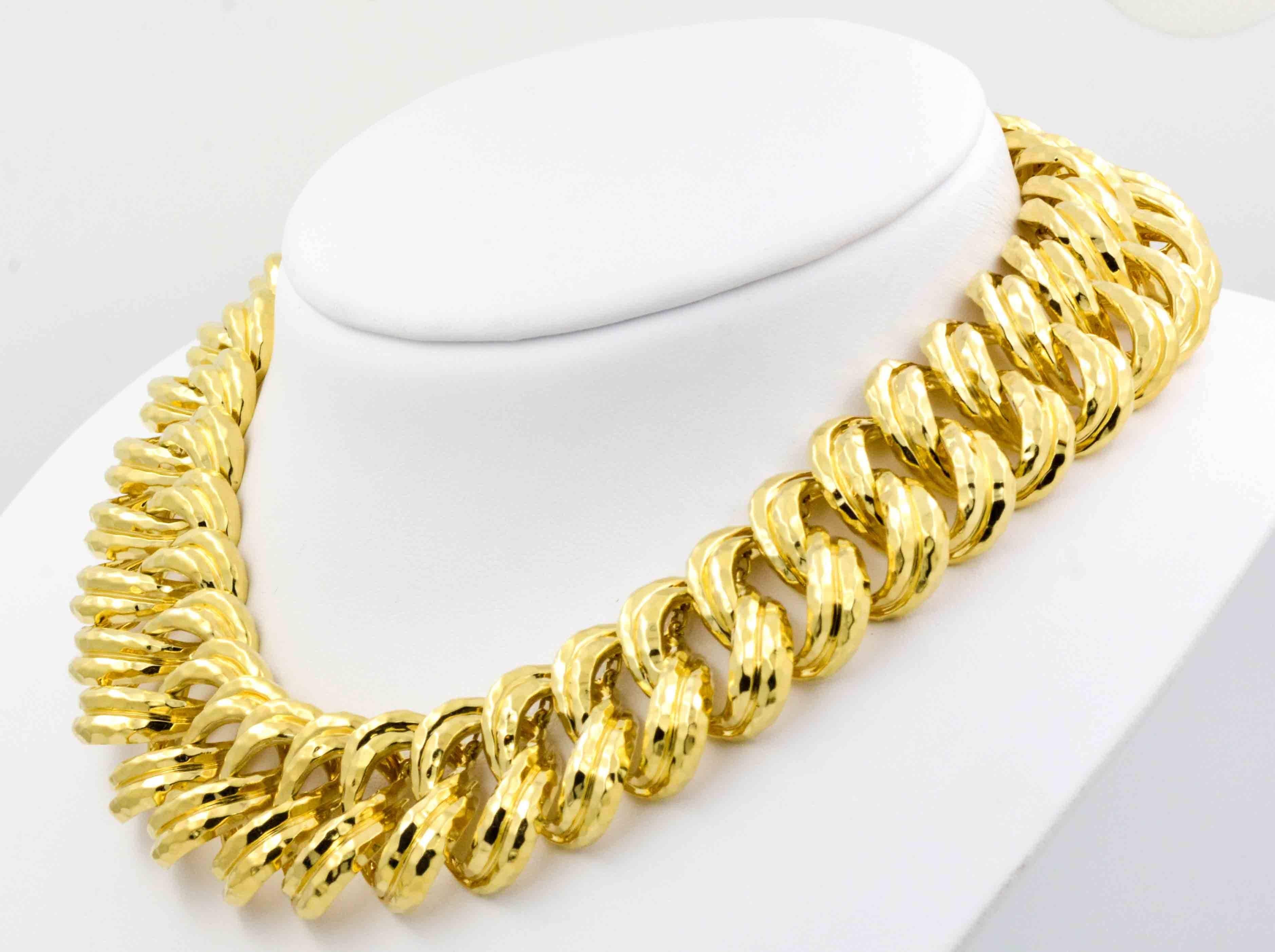 Henry Dunay Wide Faceted Gold Curb Link Necklace In New Condition In Dallas, TX