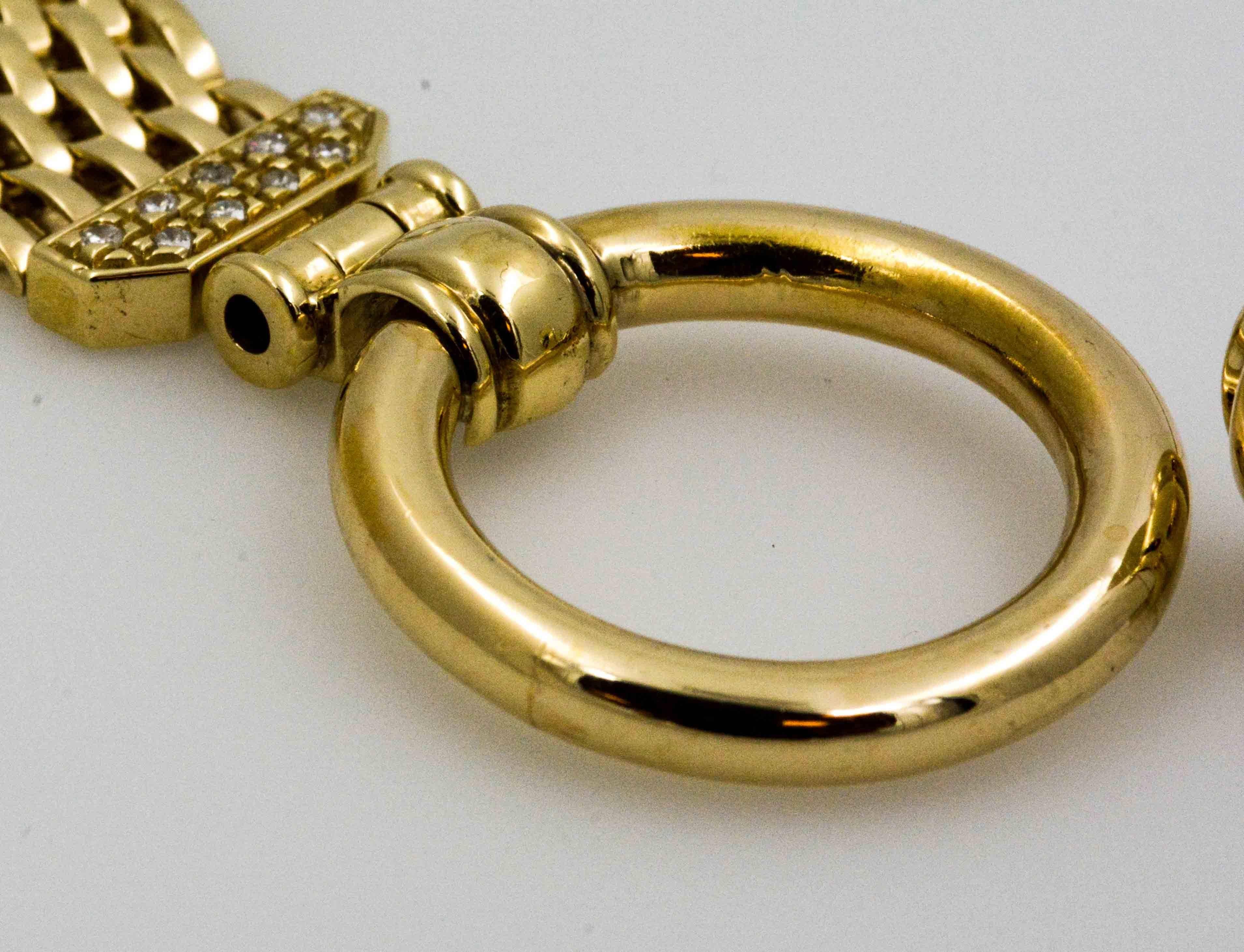 Modern 14 Karat Yellow Gold Necklace with Diamonds