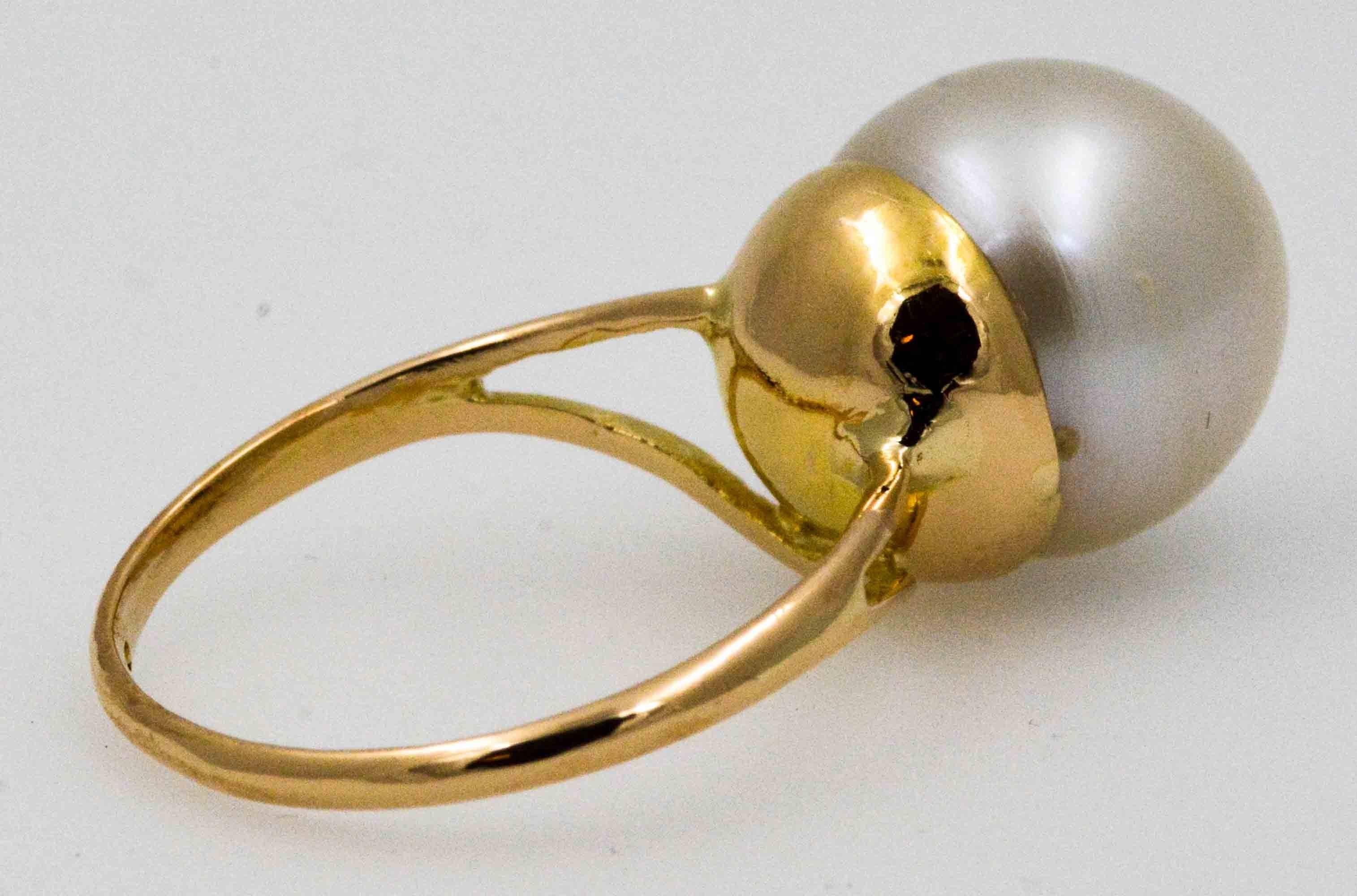 South Sea Cultured Pearl 18 Karat Yellow Gold Ring 1