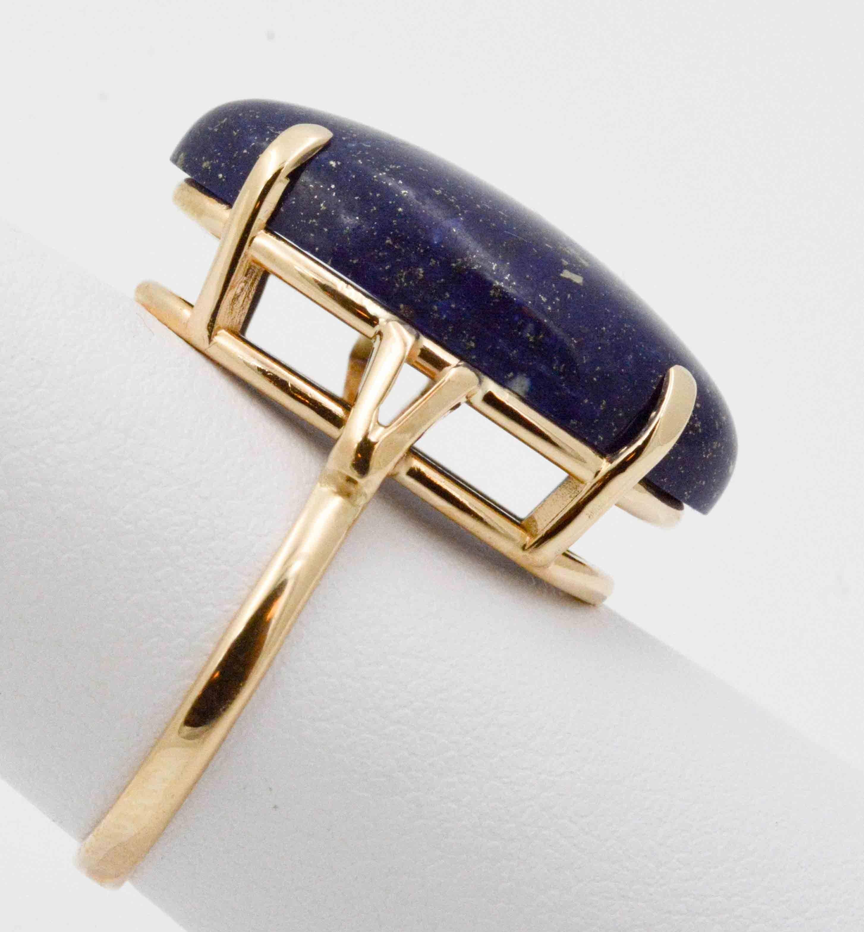 14 Karat Gold Lapis Lazuli Ring In Excellent Condition In Dallas, TX