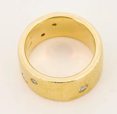 Dimitry hammered finish diamond gold band ring