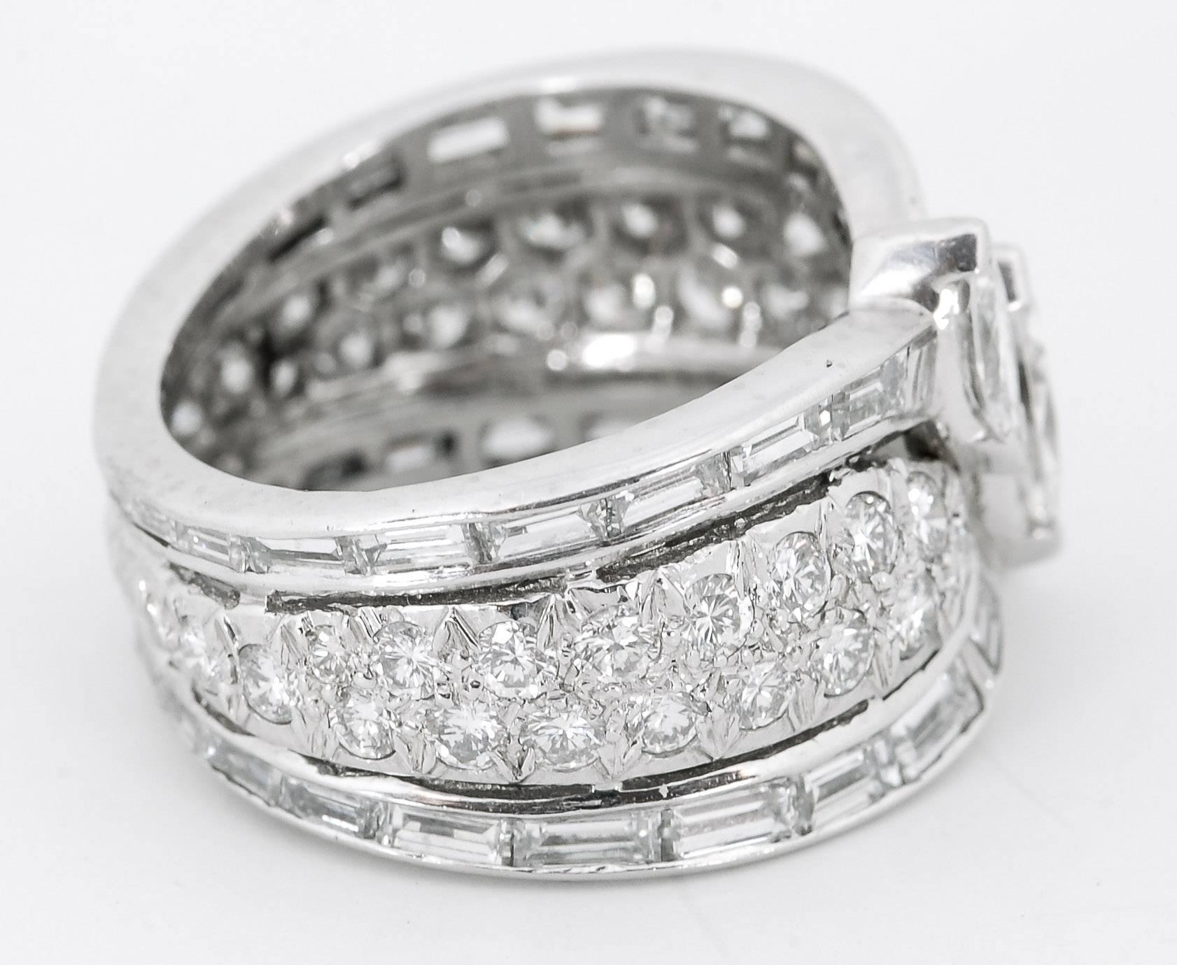 1980s Diamond Platinum Ring In Good Condition In Dallas, TX