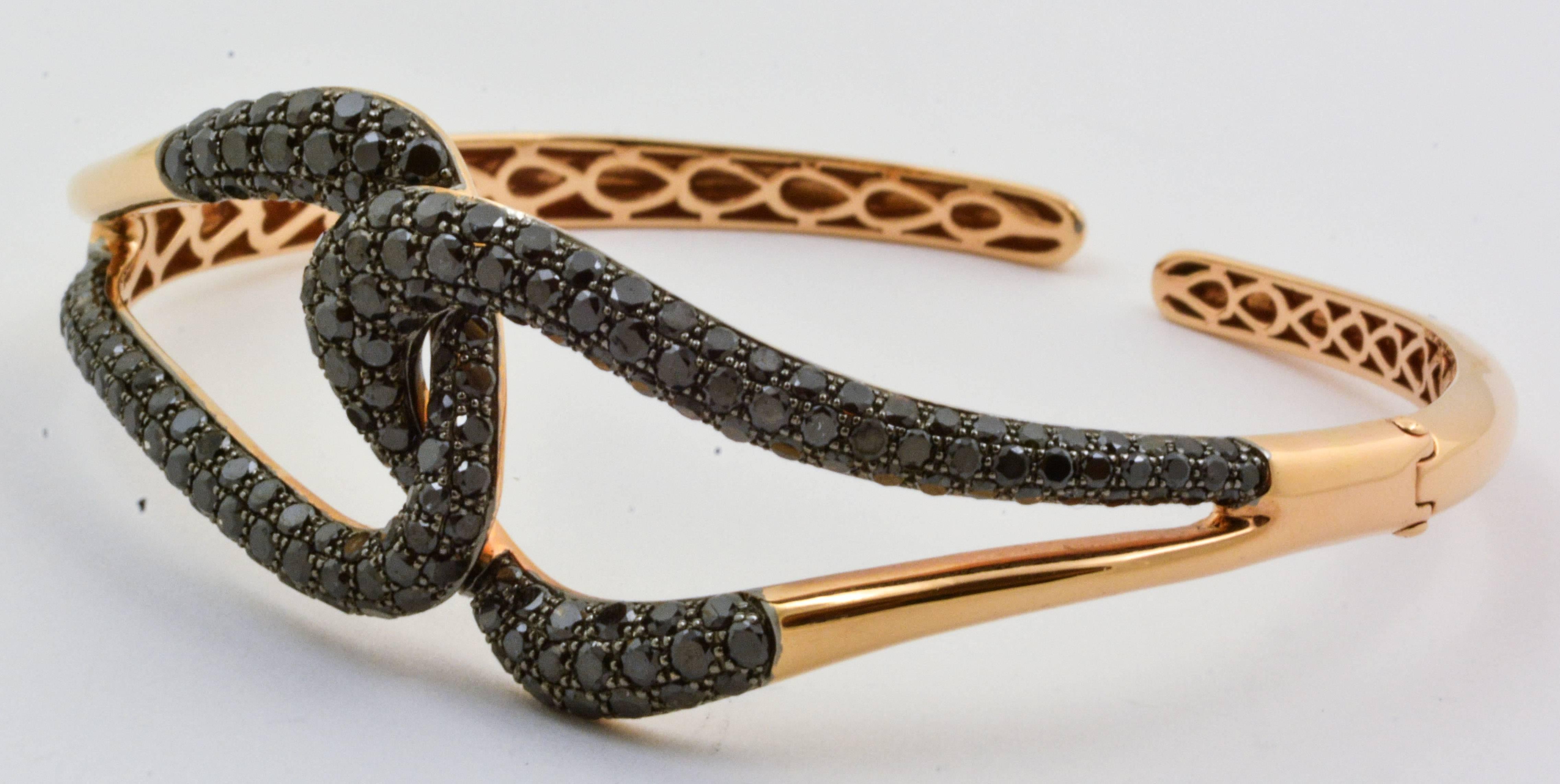 Contemporary Etho Maria Black Diamond Gold Bangle Bracelet 