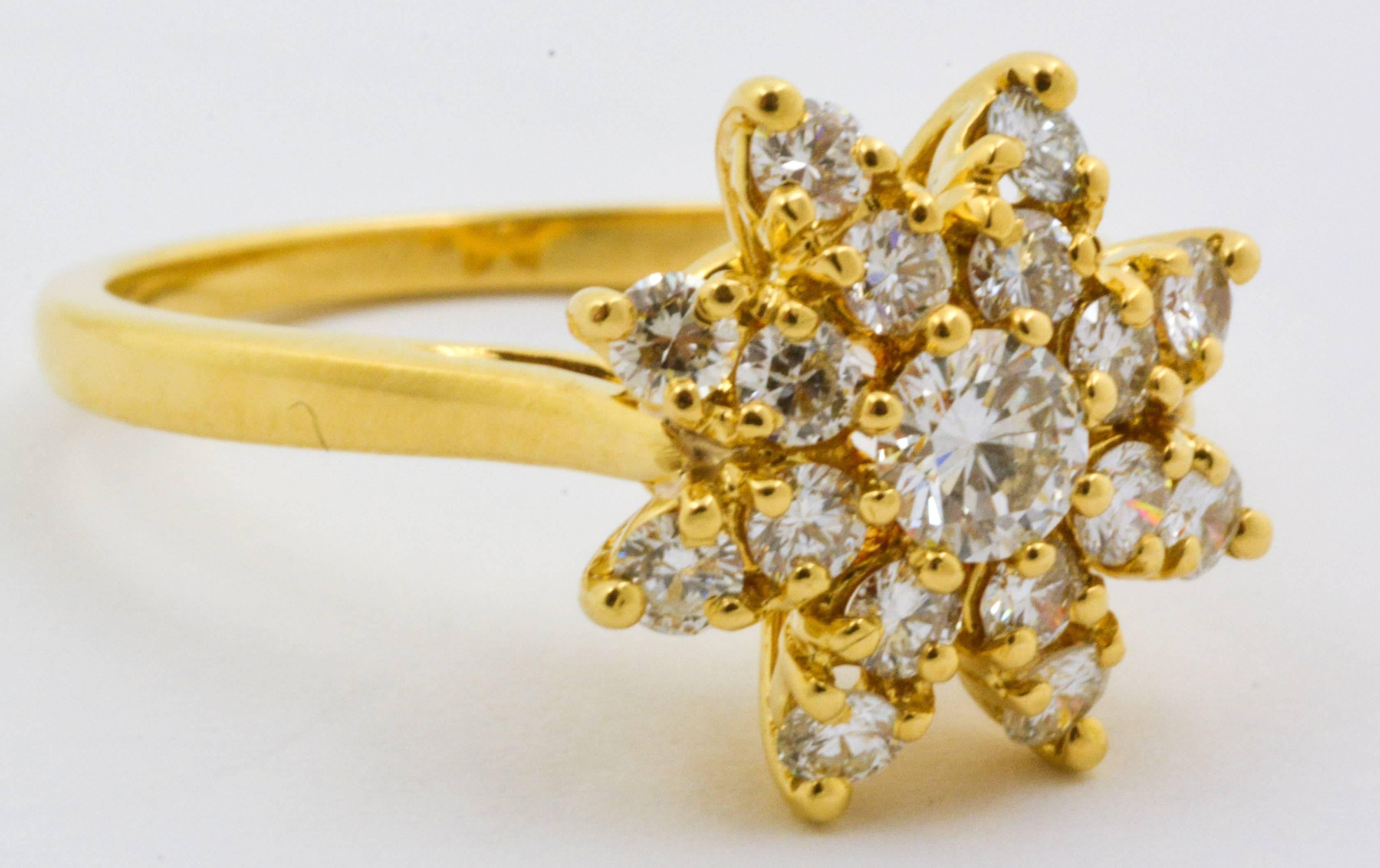 1980s Diamond Gold Starburst Ring In Excellent Condition In Dallas, TX