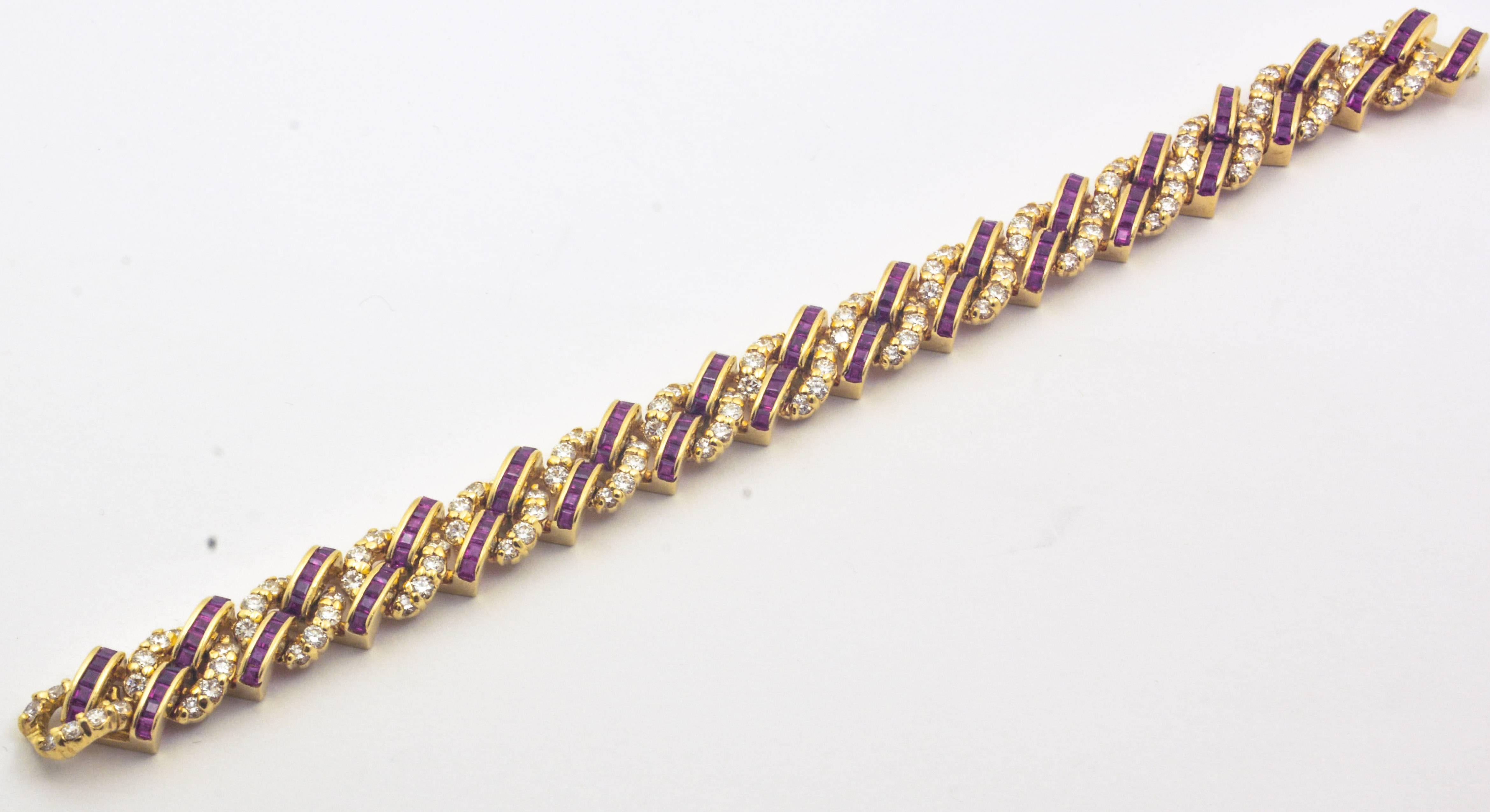 Women's 6.78 Ct Ruby, 6.48 Ct Diamond Gold Inline Bracelet 