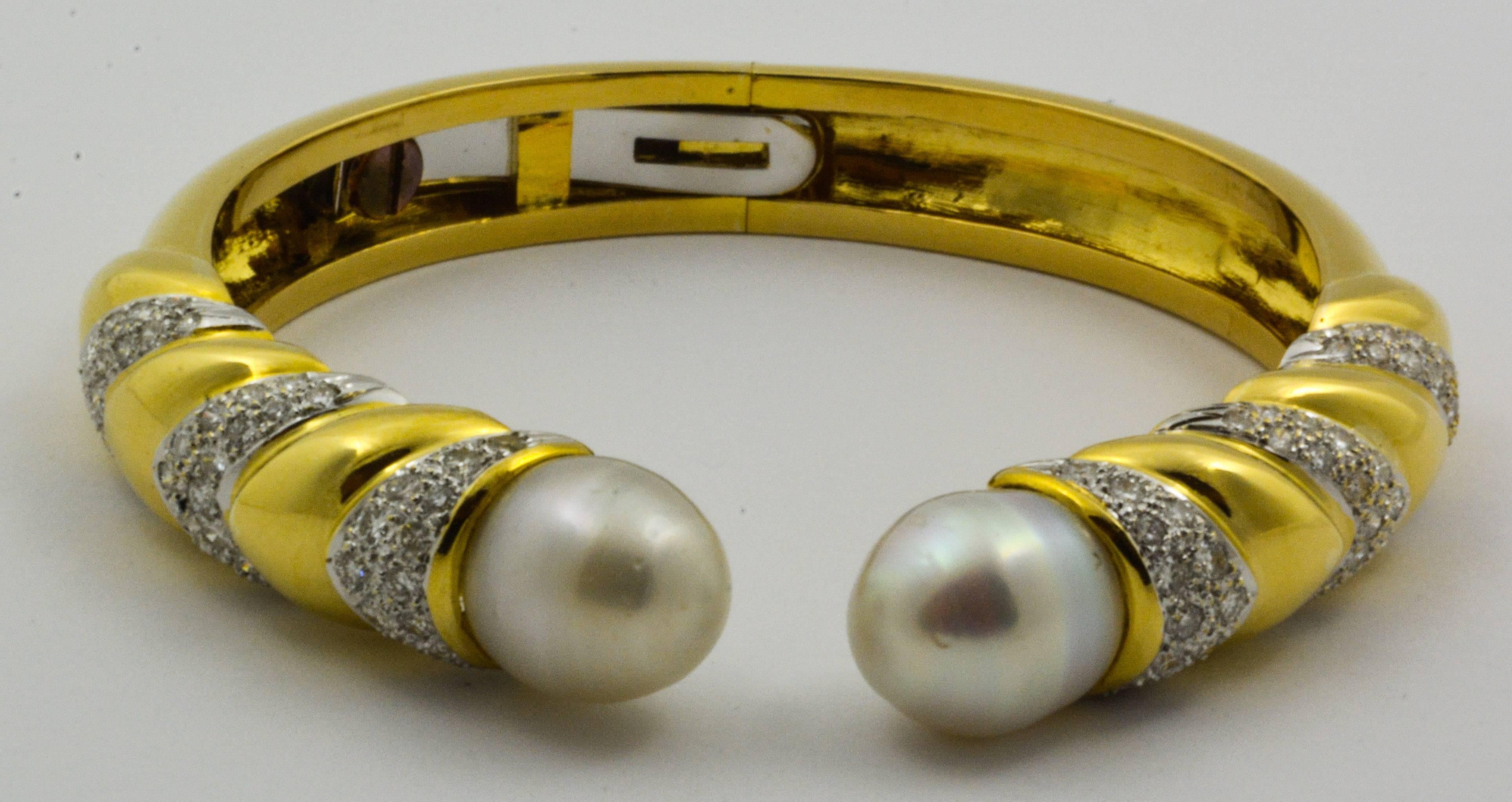 Baroque Pearl Gold Hinge Cuff Bracelet In Excellent Condition In Dallas, TX