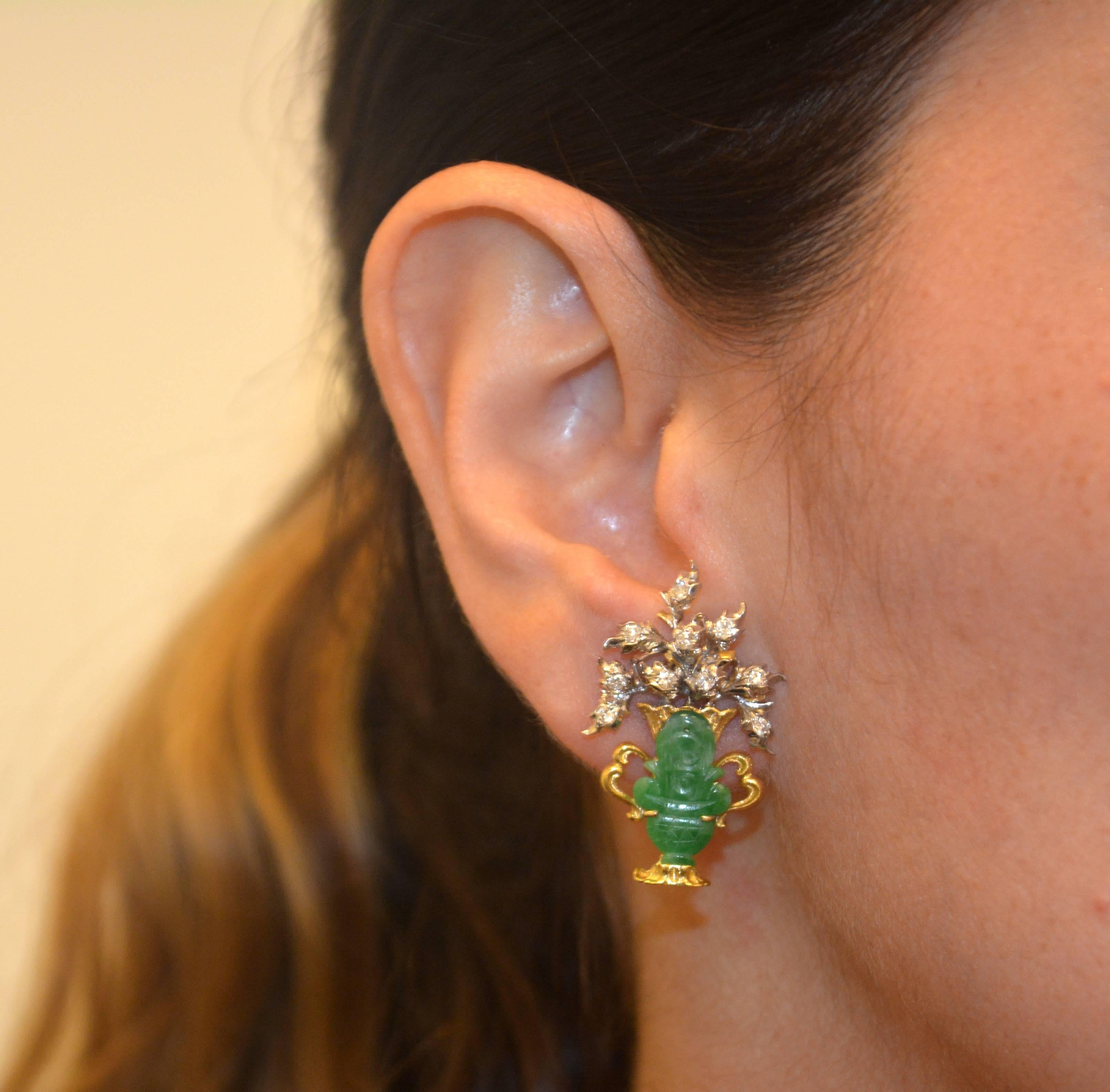 Buccellati Jade Diamond Gold Earrings In Excellent Condition In Dallas, TX