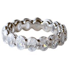 14k White Gold Oval Cut Diamond Eternity Band