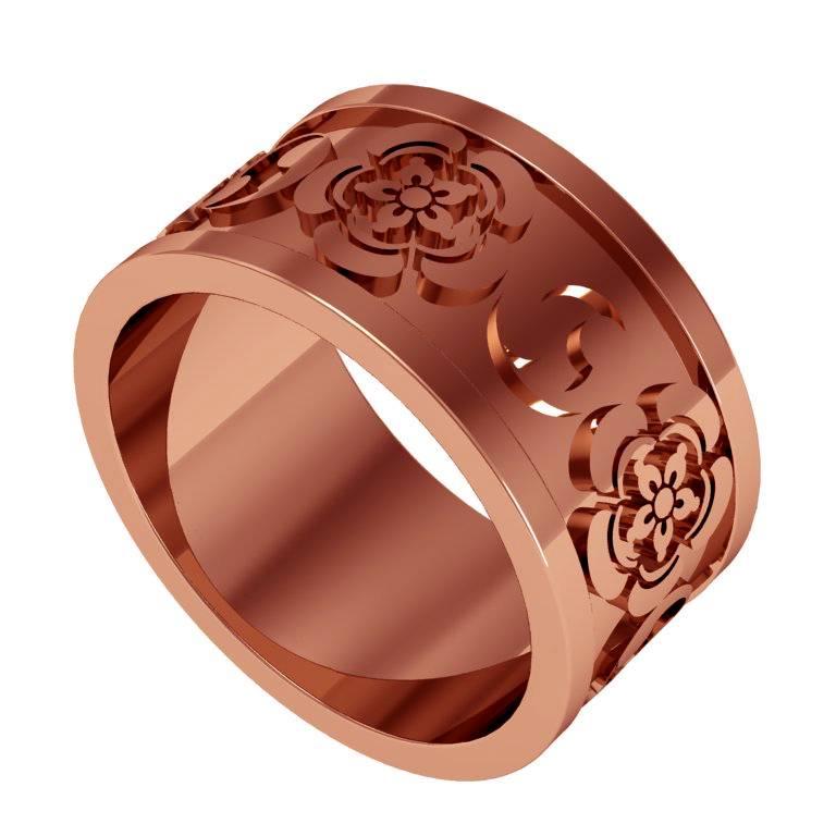 The familiar paisley pattern is reworked in this beautiful ring, which references the groovy and psychedelic 60s albeit with a more modern and elegant mood.