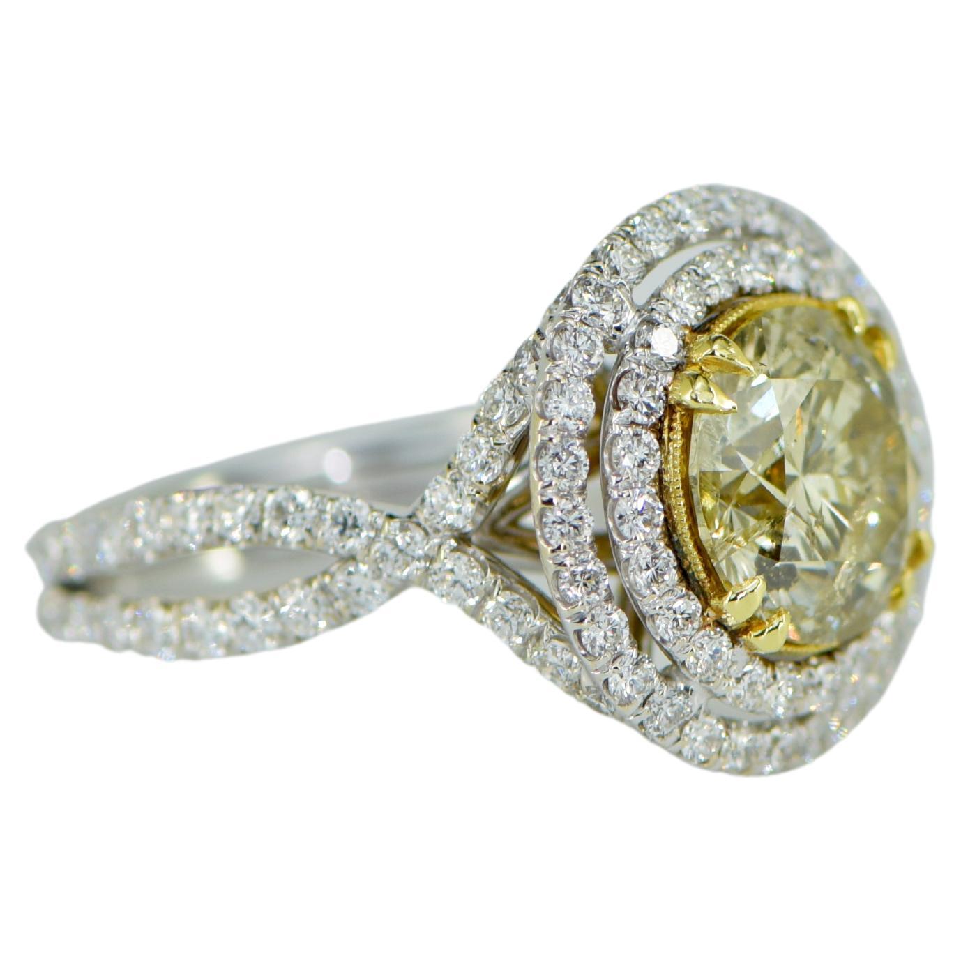 3.10ct Yellow Diamond Ring, 18 Karat White Gold For Sale