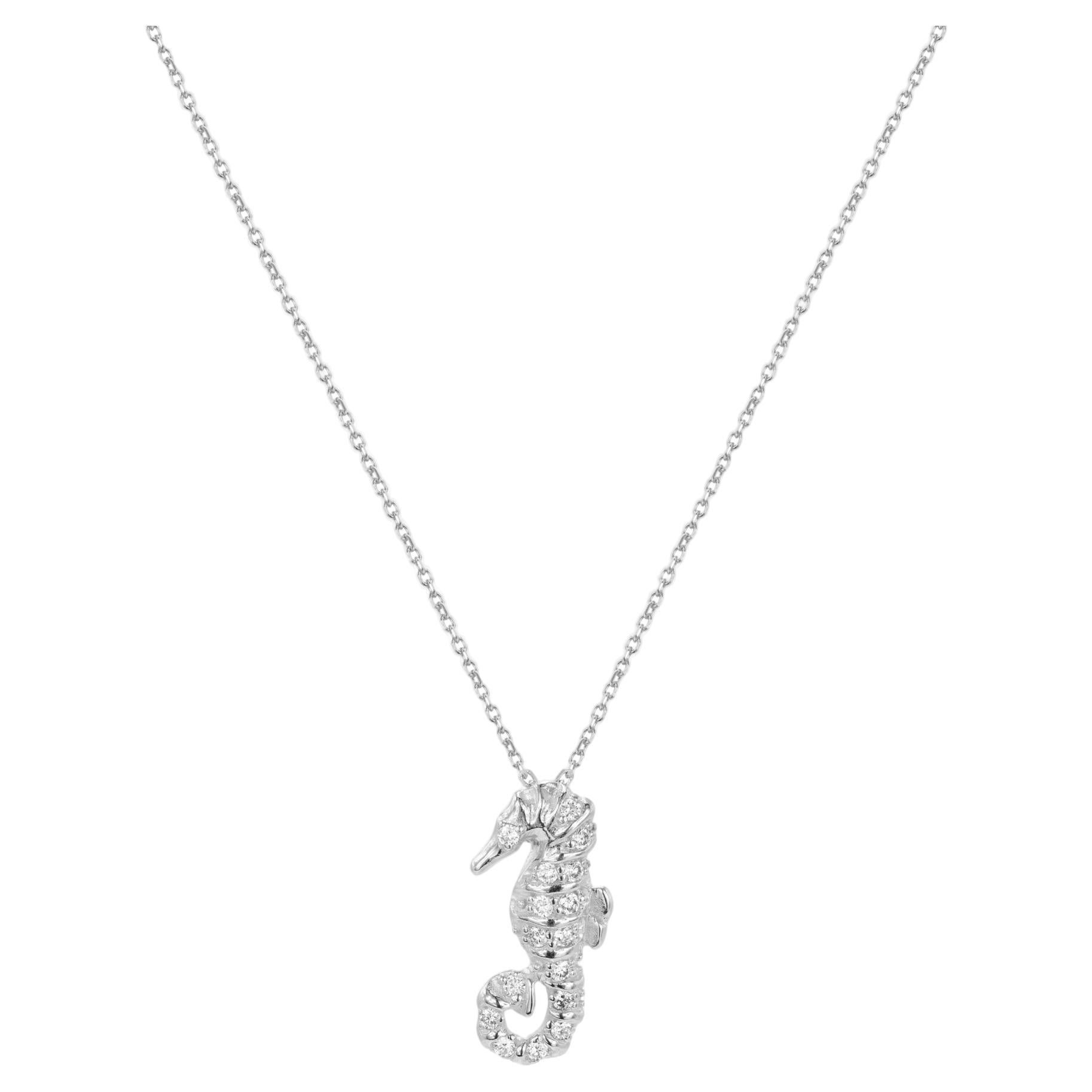 18k Gold Seahorse Diamond Charm Necklace Sea Life Necklace For Sale