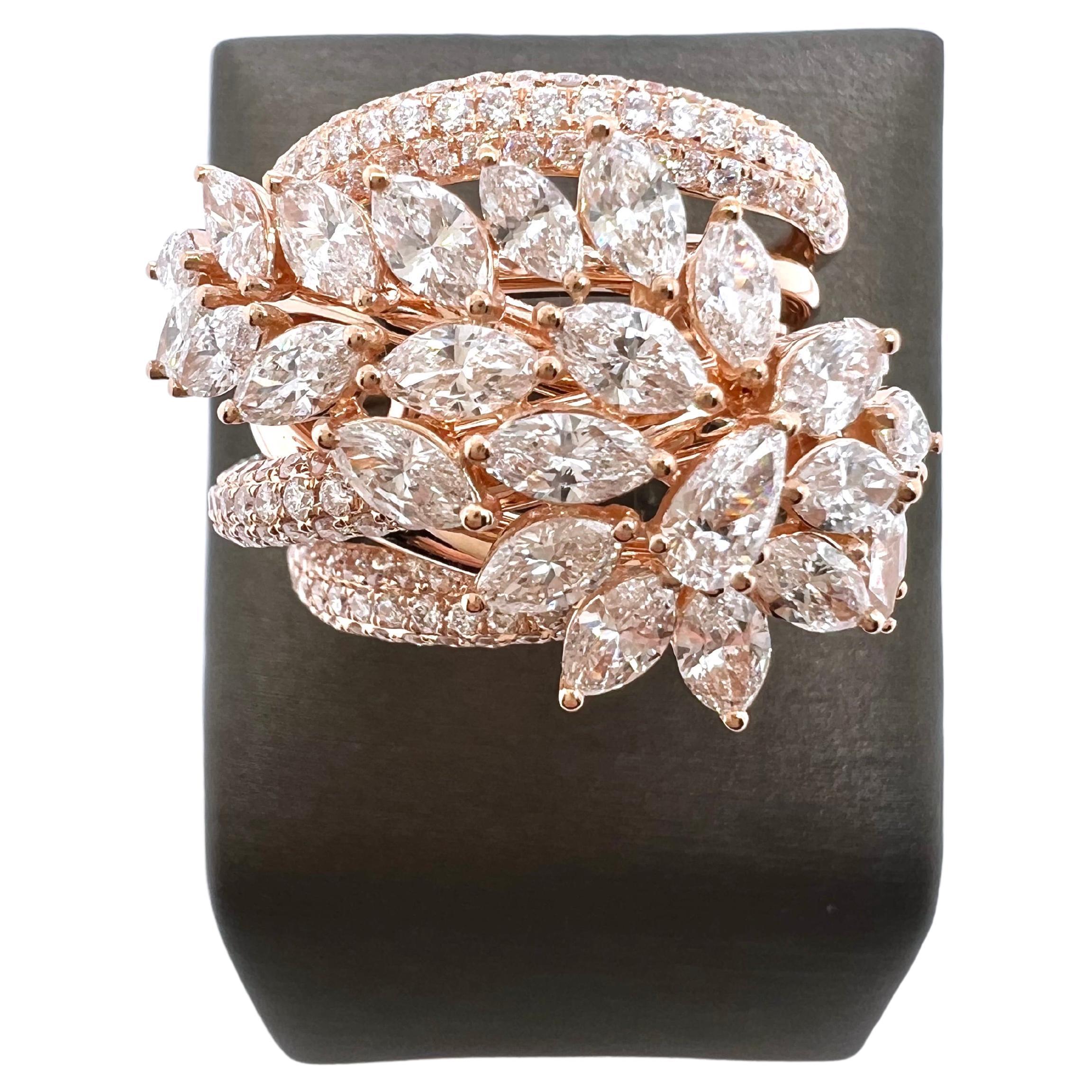 18k Rose Gold Diamond Crossover Band Ring In New Condition For Sale In Carrollton, TX