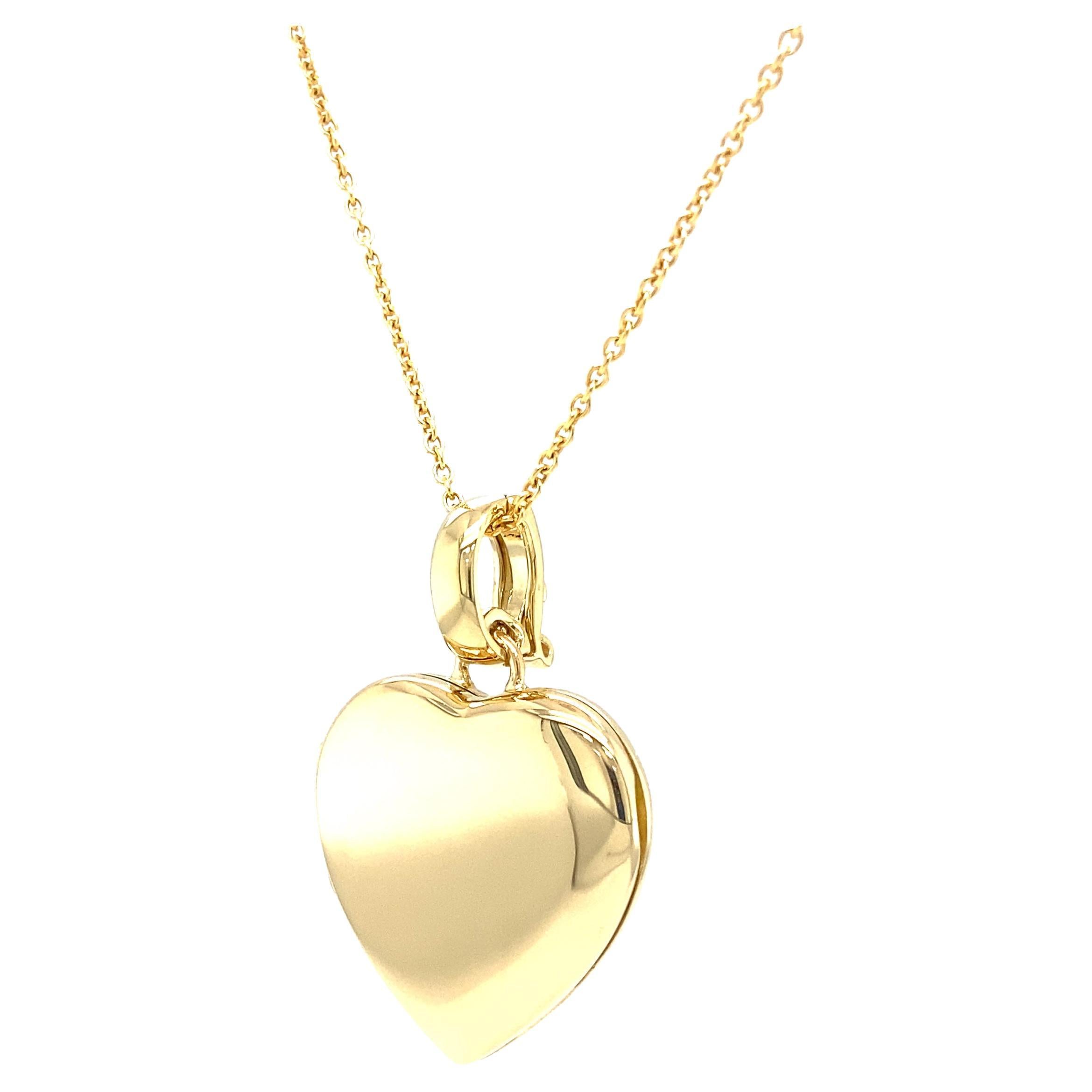 Heart Locket Pendant - 18k Yellow Gold - Robust Design - for Two Pictures en vente
