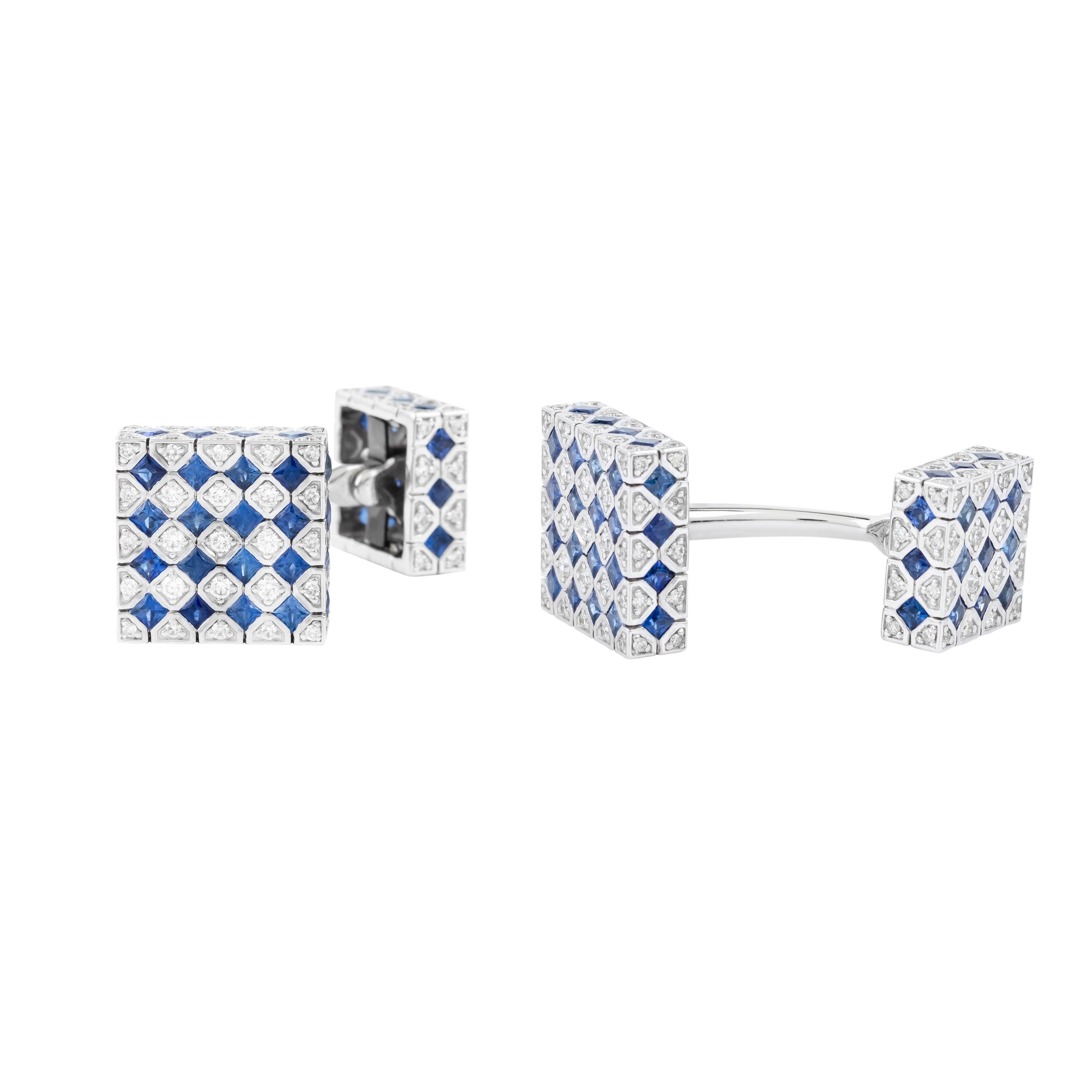 18 Karat Gold 6.07 Carat Diamond and Sapphire Cufflinks For Sale