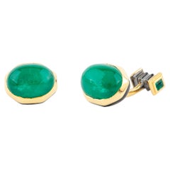 18 Karat Gold 5.79 Carat Emerald Cufflinks