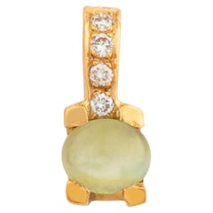 0.47CT Natural Cat’s Eye Chrysoberyl & Diamond Cabochon Pendant 18k Yellow Gold