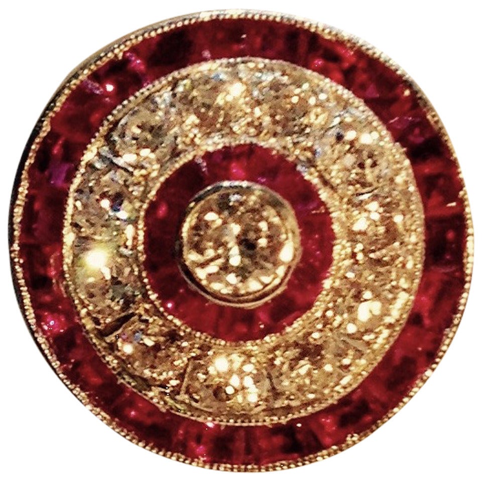 Art Deco Caliber Cut Ruby Diamond Platinum Bull's Eye Cocktail Ring For Sale