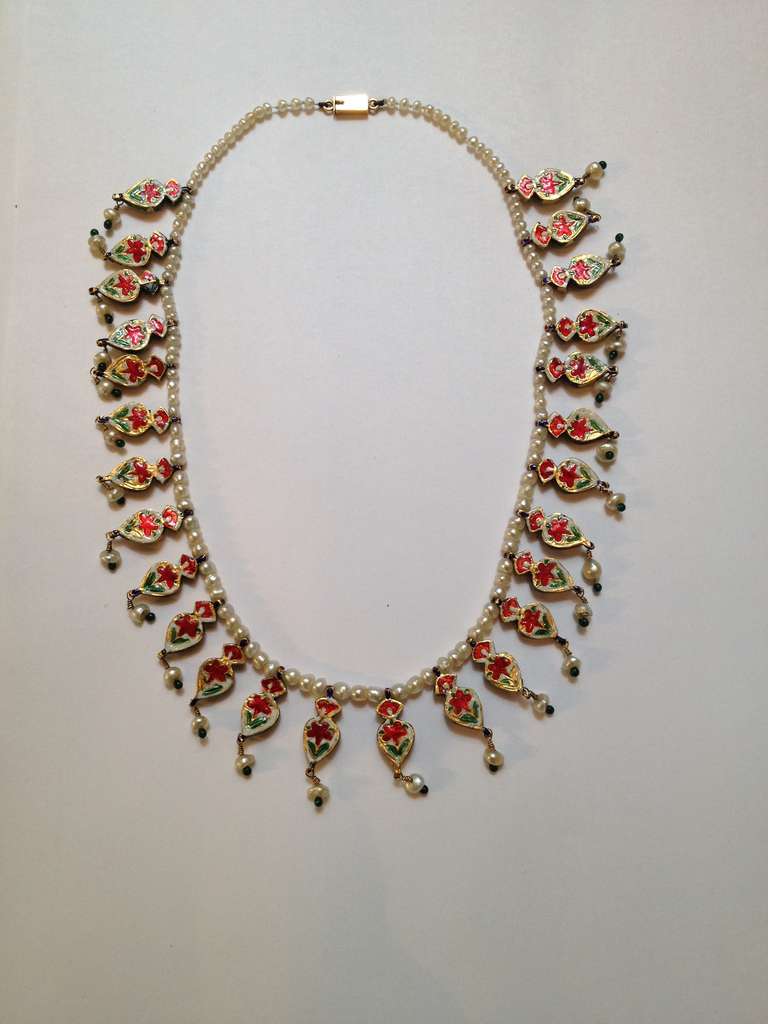1920's Turquoise, Enamel And Pearl  With Gold Leaflets Reversible Necklace In Good Condition In New York, NY