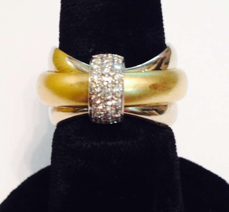 Women's 1980's POMELLATO Triple Swivel Layered Gold Bands Ring With Diamonds