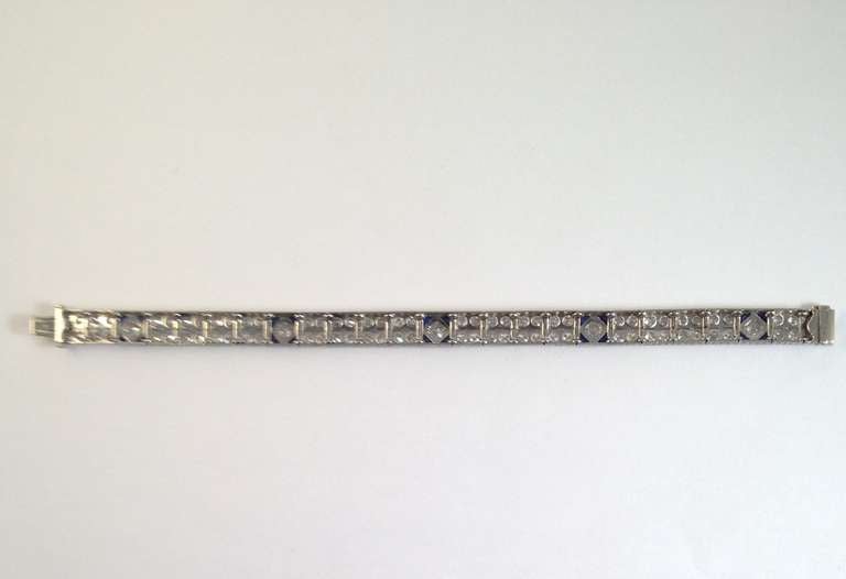 Sapphire Diamond Platinum Double Straightline Flexible Bracelet In Excellent Condition In New York, NY