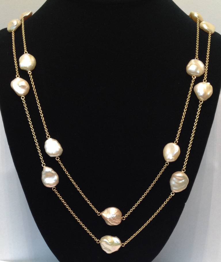 1960's Baroque Pink Pearl By the Yard Gold Long Chain Necklace at 1stDibs