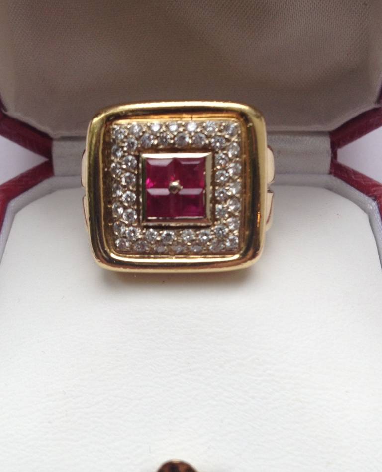 1960s unisex Custom Cut Elegant Ruby Diamond Gold Ring For Sale 1