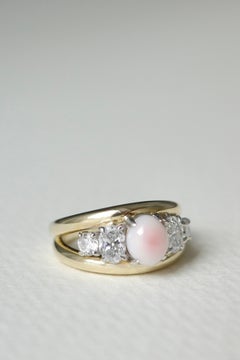 Oval Natural Conch Pearl Five Stones Ring Solid 14K Gold, Rare Unique Queen Pear