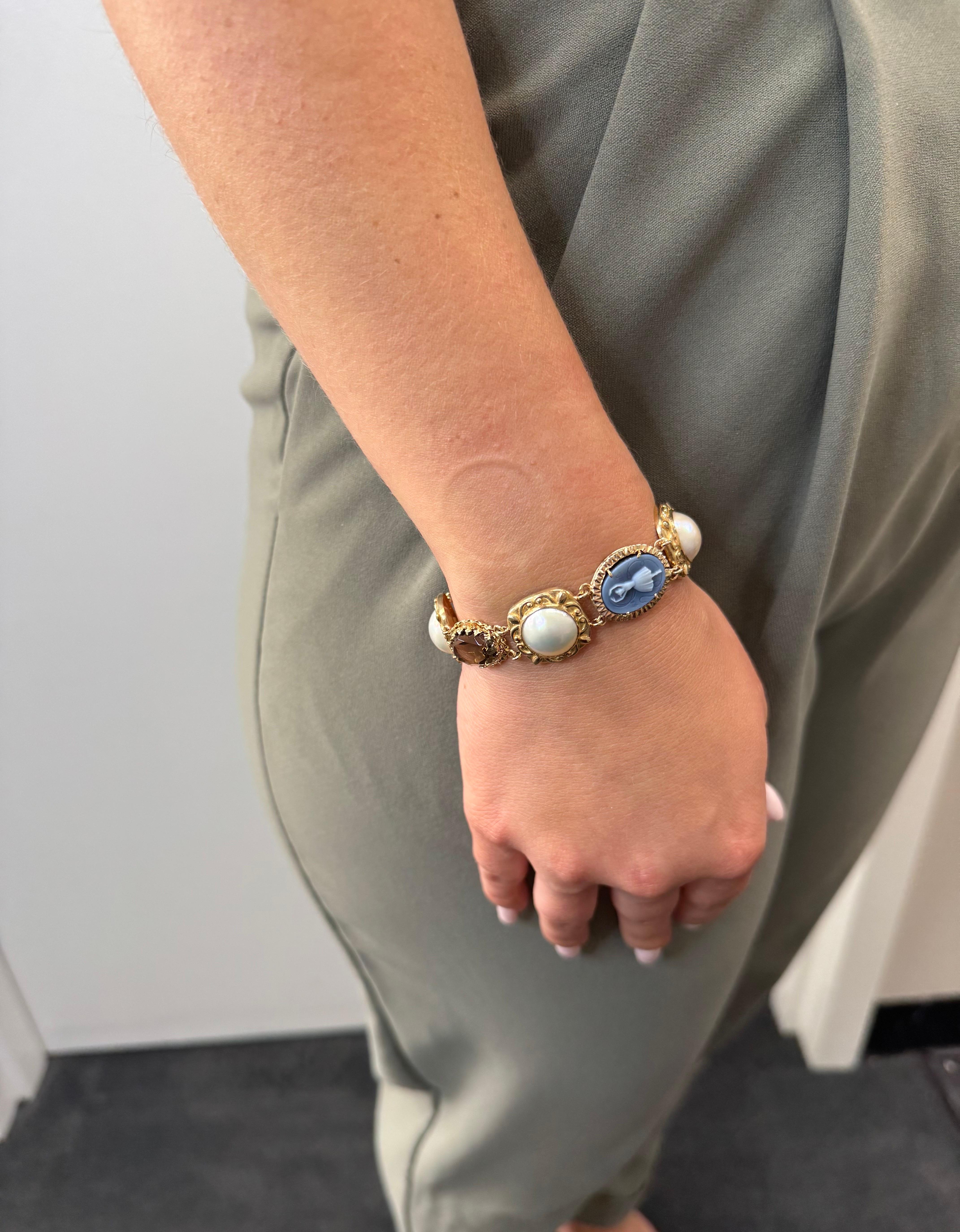 Vintage Components -14K Yellow Gold Mobe Pearl, Cameo and Smokey Topaz Bracelet For Sale 4