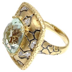 18K Yellow Gold Green Amethyst and Diamond Ring 