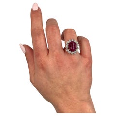 Starburst Oval Cabochon Ruby Ring, Prong Set in 18K Yellow Gold, Round Diamonds