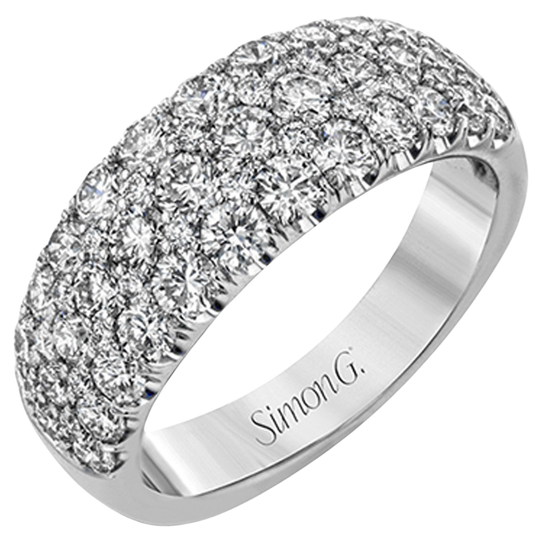 Anello Simon G. con diamanti incastonati in oro bianco 18 carati in vendita