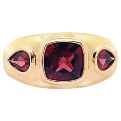 Three Stone Geometric Garnet Ring in 14K Yellow Gold